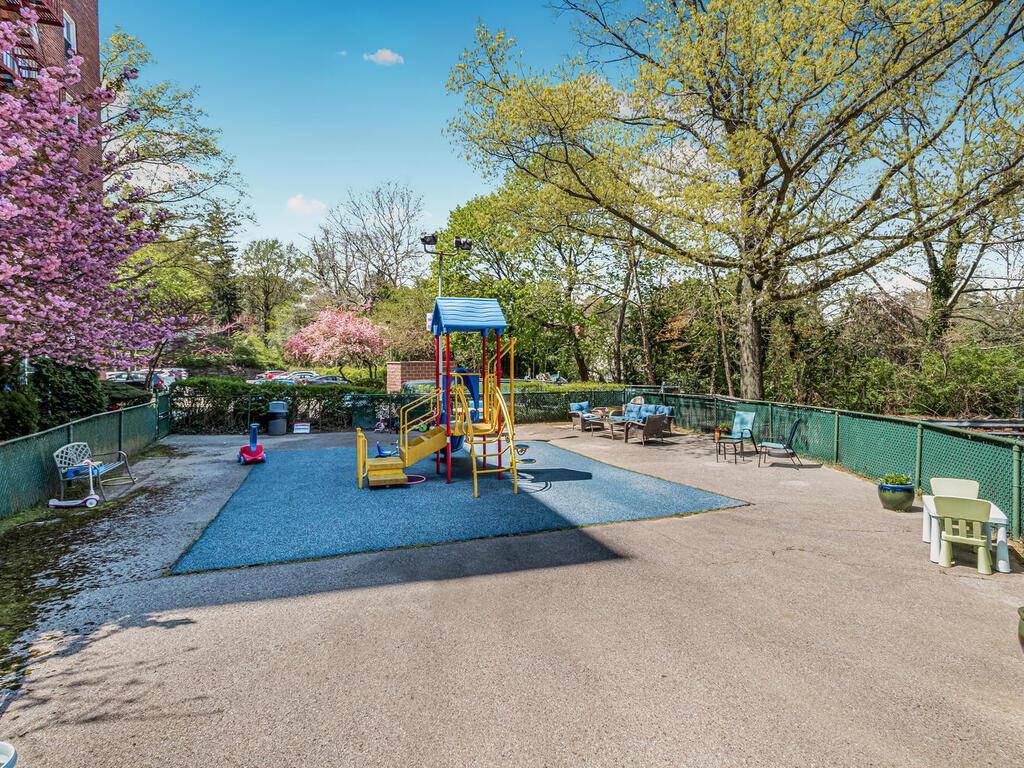 3901 Independence Avenue # 2F, Bronx, NY 10463