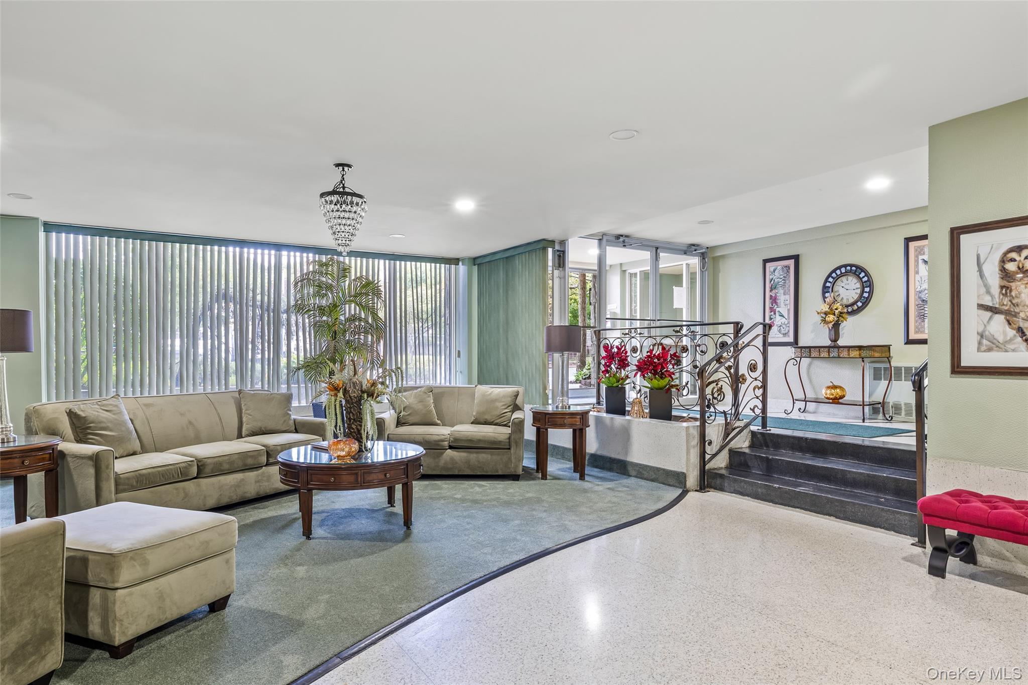 504 Merrick Road # 2k, Lynbrook, NY 11563