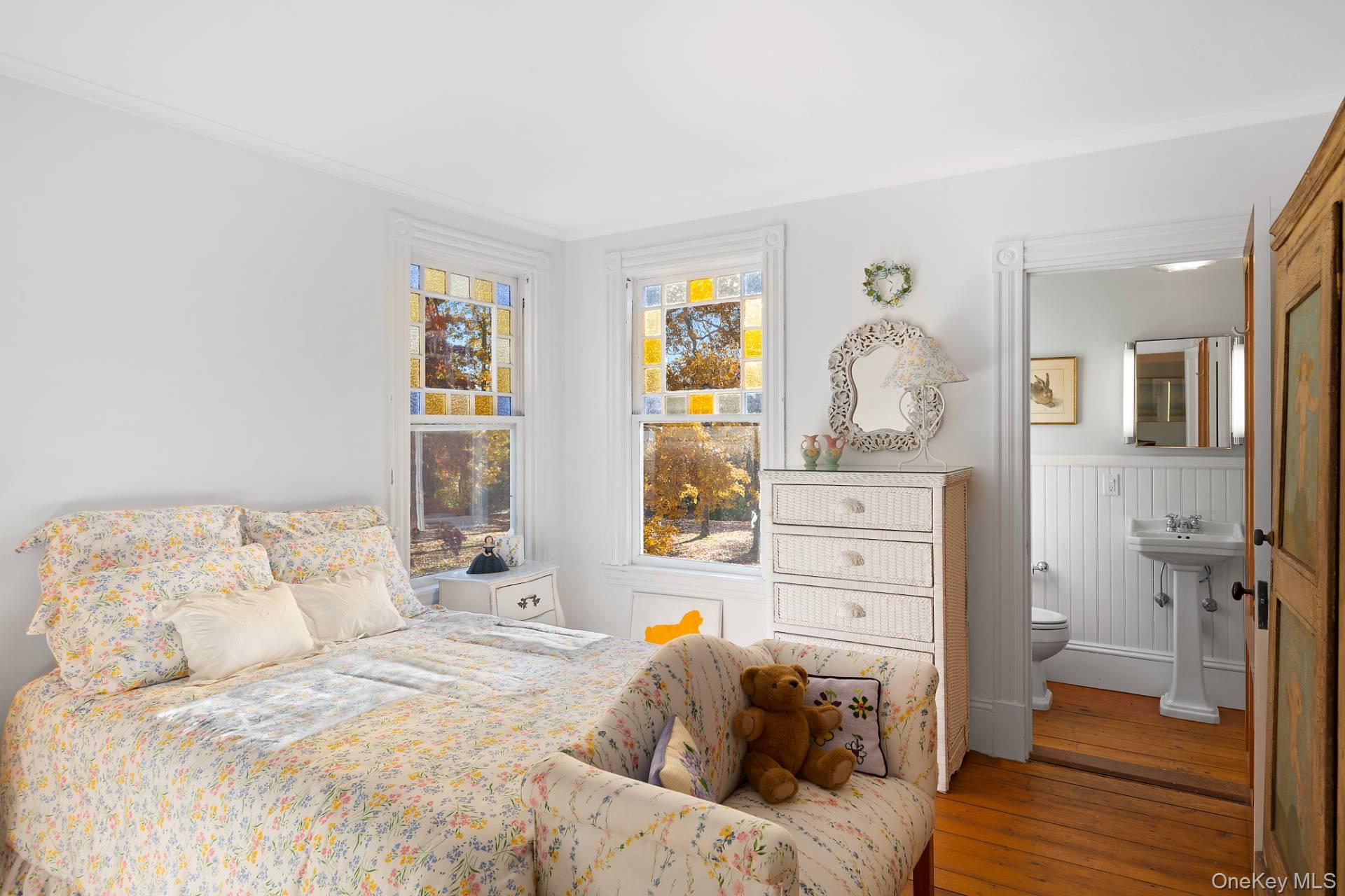 8 Gardiner Way and 15A Harbor Lane, Shelter Island, NY 11964