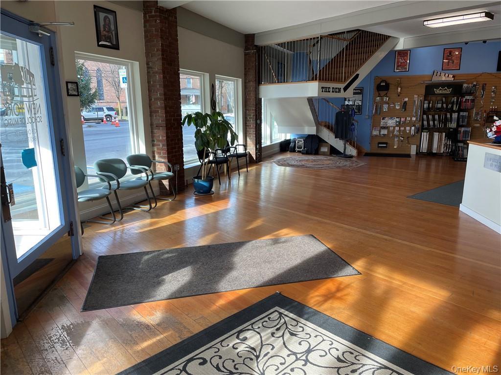 42 Orchard Street, Walden, NY 12586