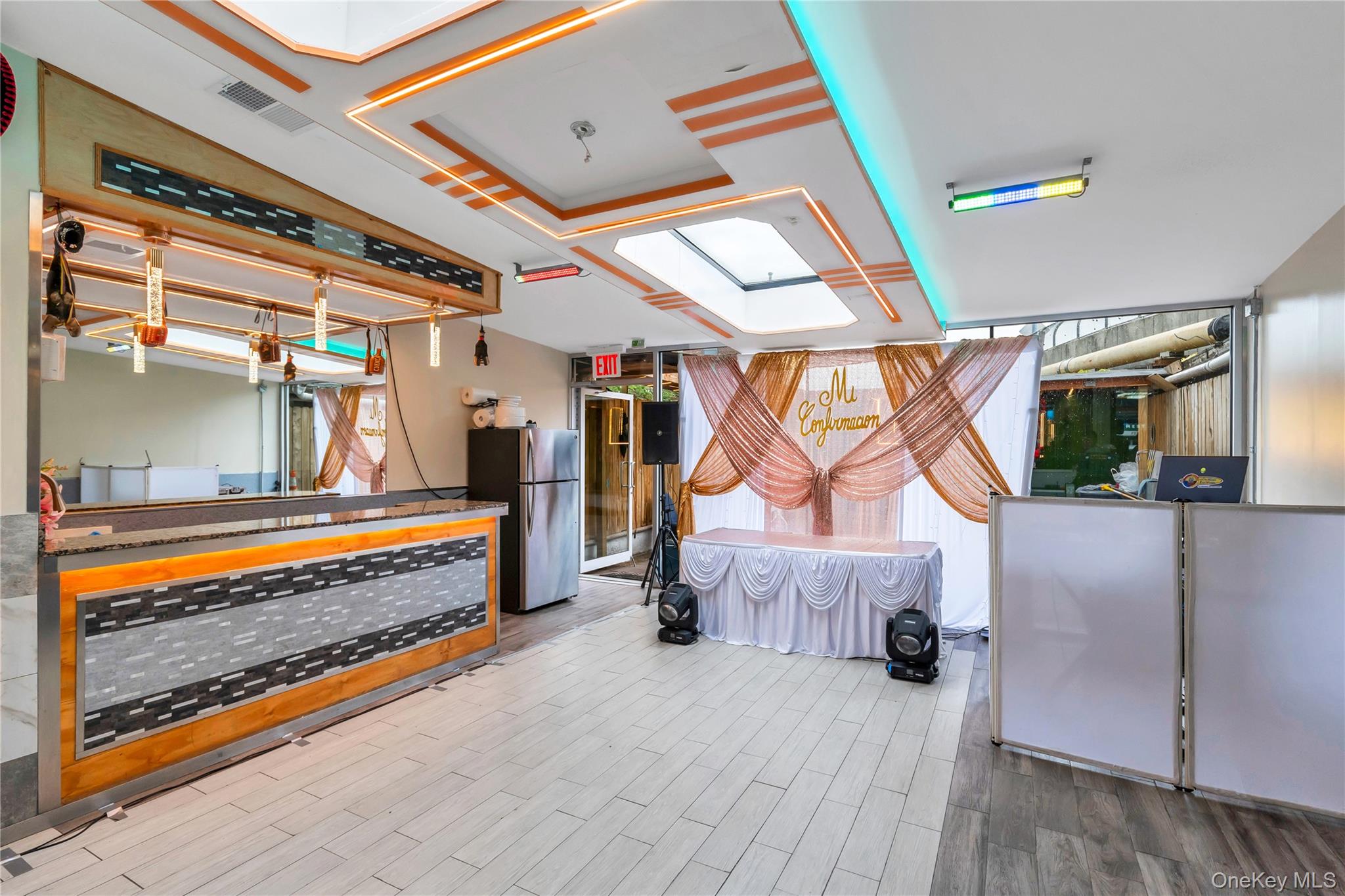 91-08 43rd Ave, Elmhurst, NY 11373