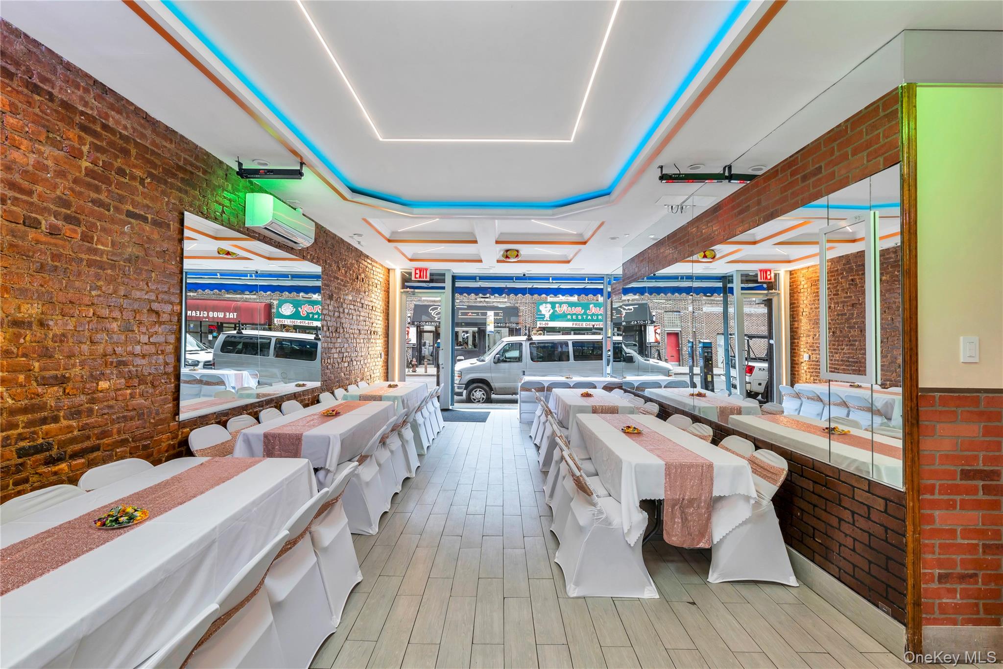 91-08 43rd Ave, Elmhurst, NY 11373