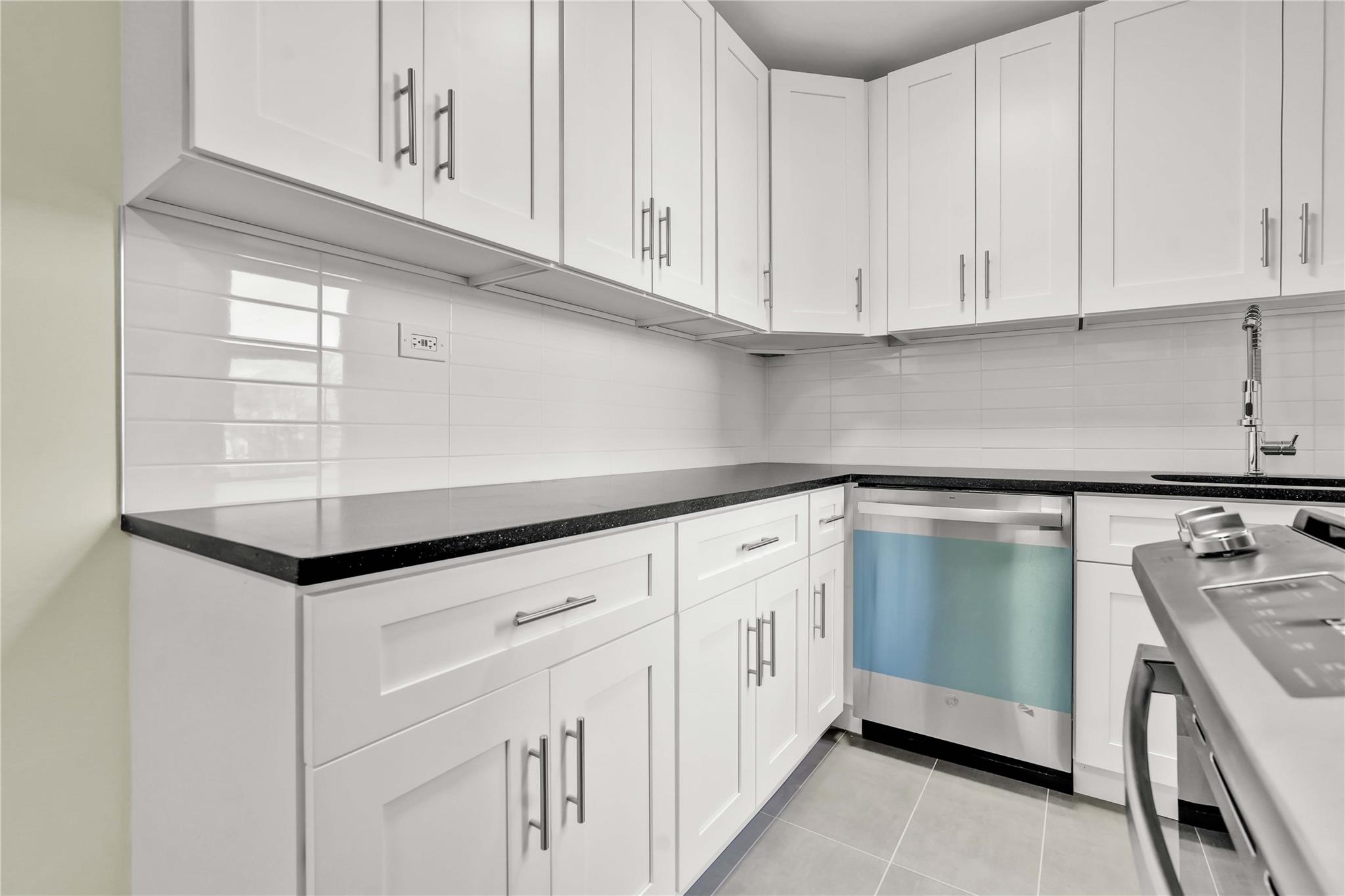 10 E 43rd Street # 4K, Brooklyn, NY 11203