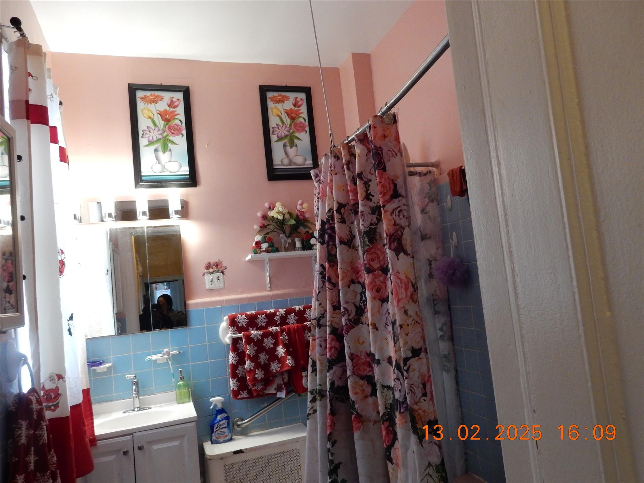 50 W 2nd Street, Mount Vernon, NY 10550