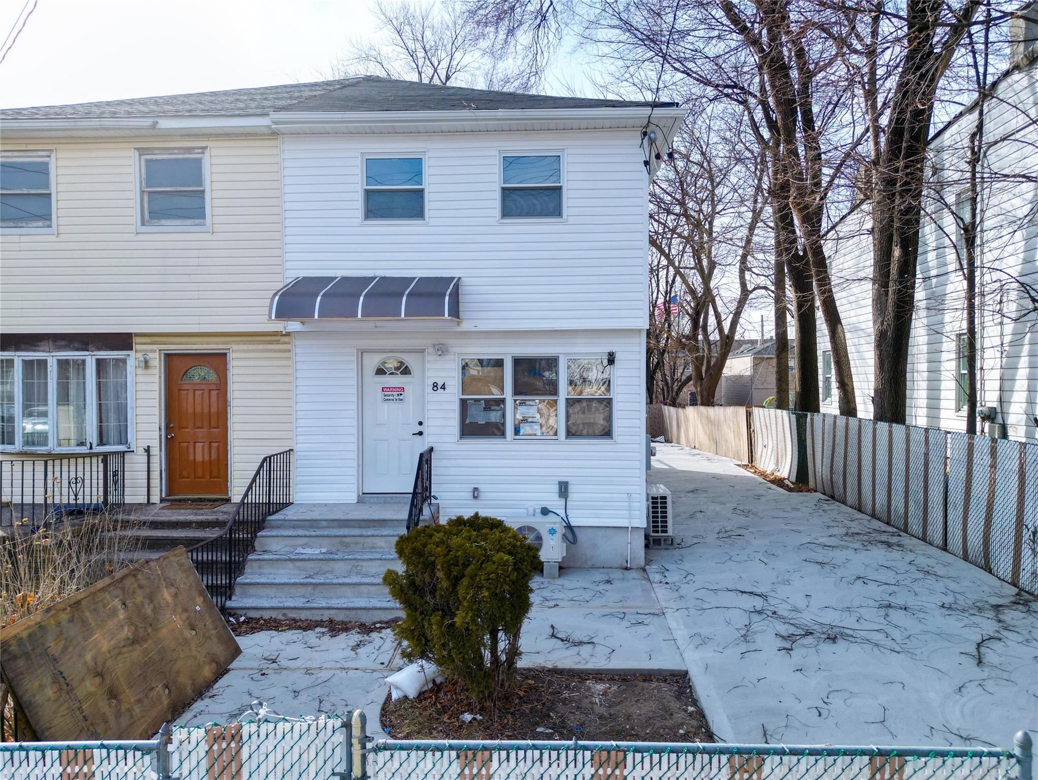 84 Elm Street, Staten Island, NY 10310