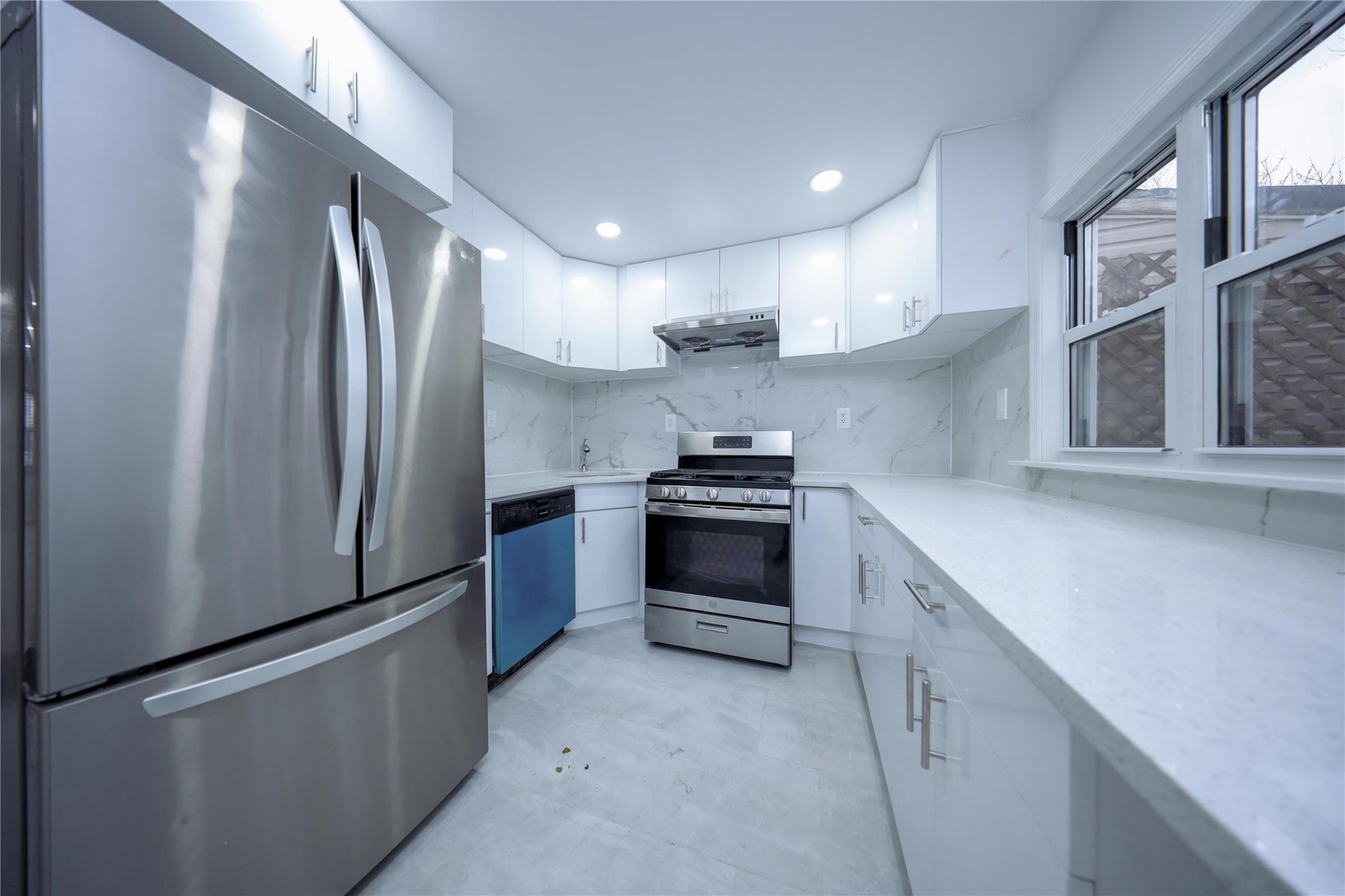 84 Elm Street, Staten Island, NY 10310