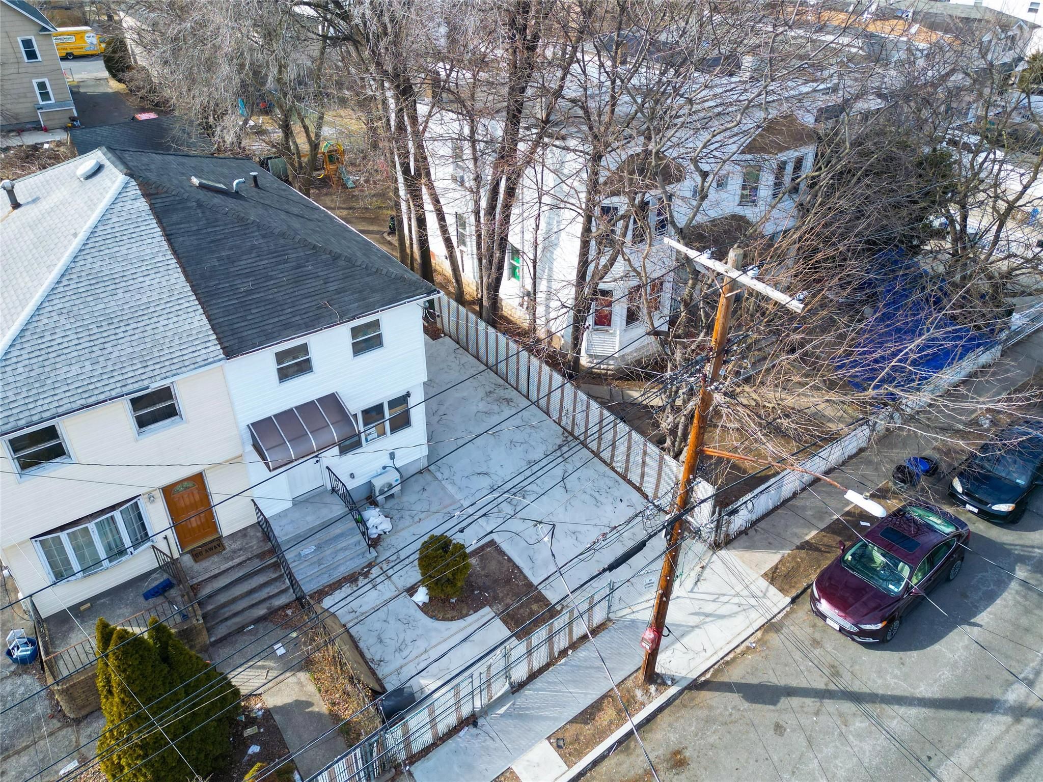 84 Elm Street, Staten Island, NY 10310
