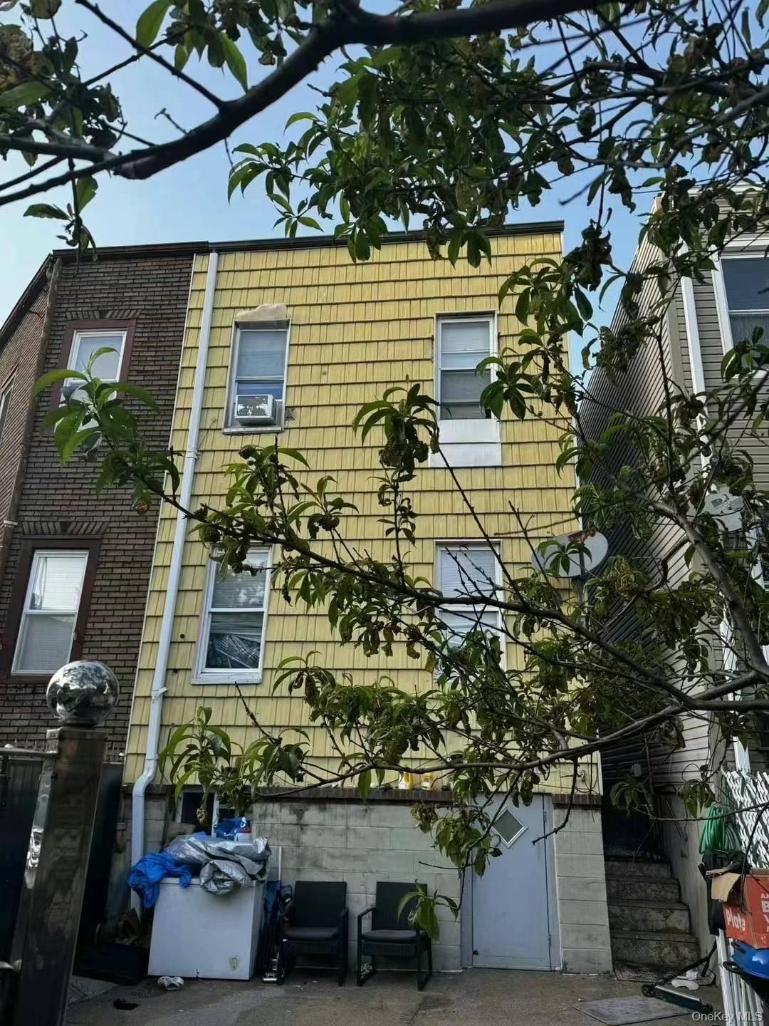 55-14 Van Cleef Street, Corona, NY 11368