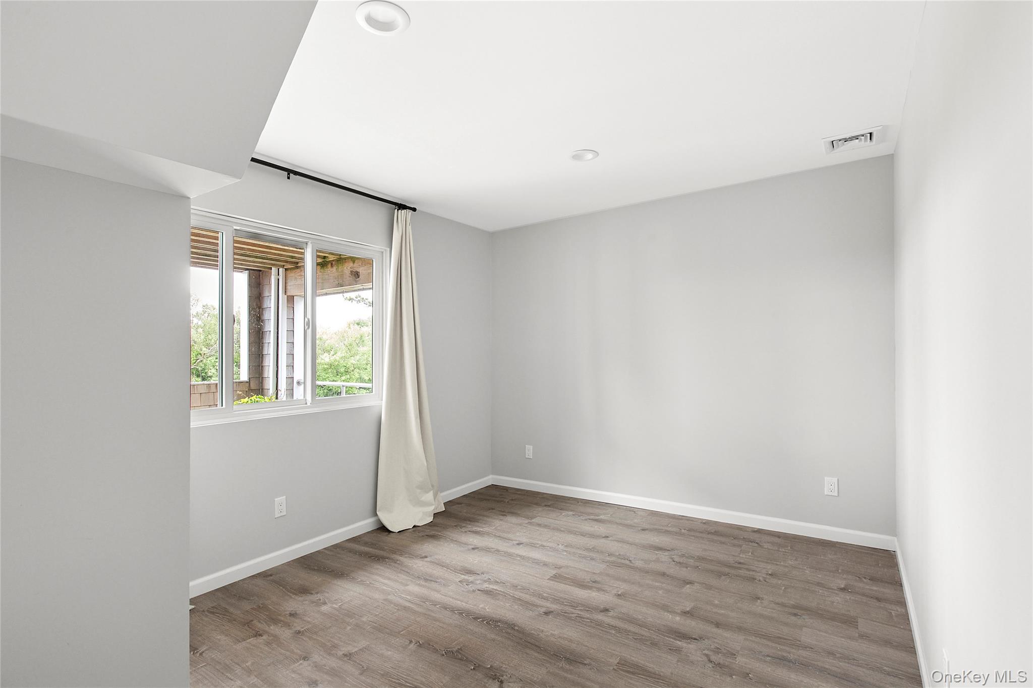 23 Fort Pond Road, Montauk, NY 11954