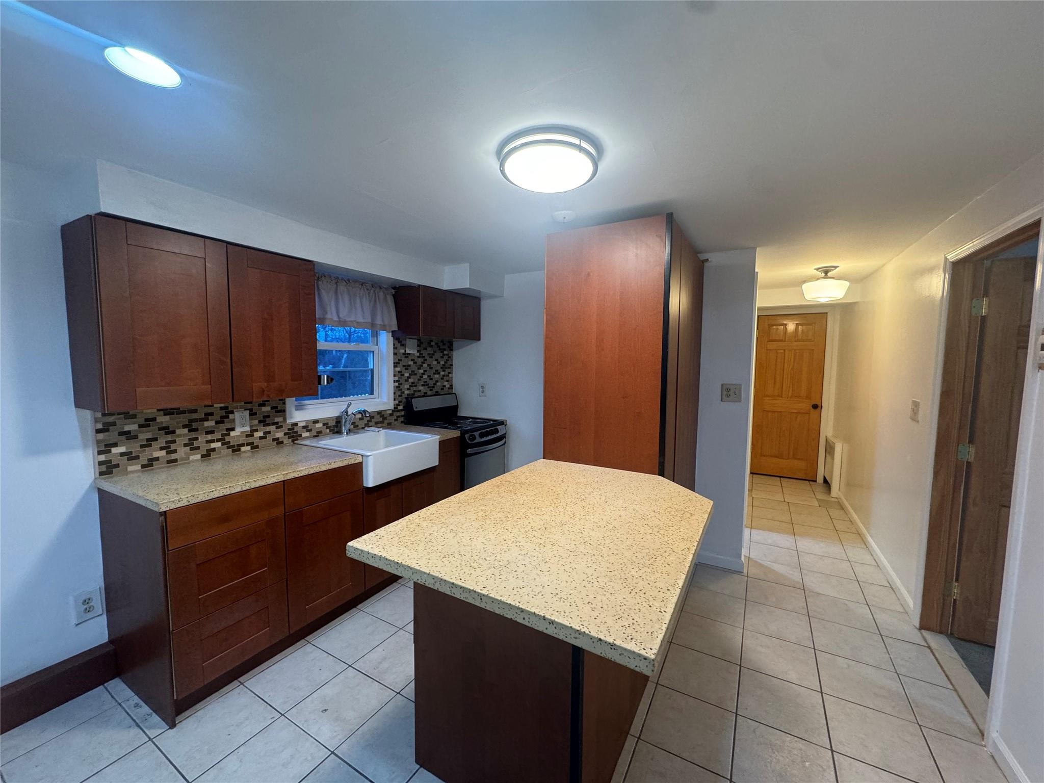 457 Clocks Boulevard # Lower, East Massapequa, NY 11758