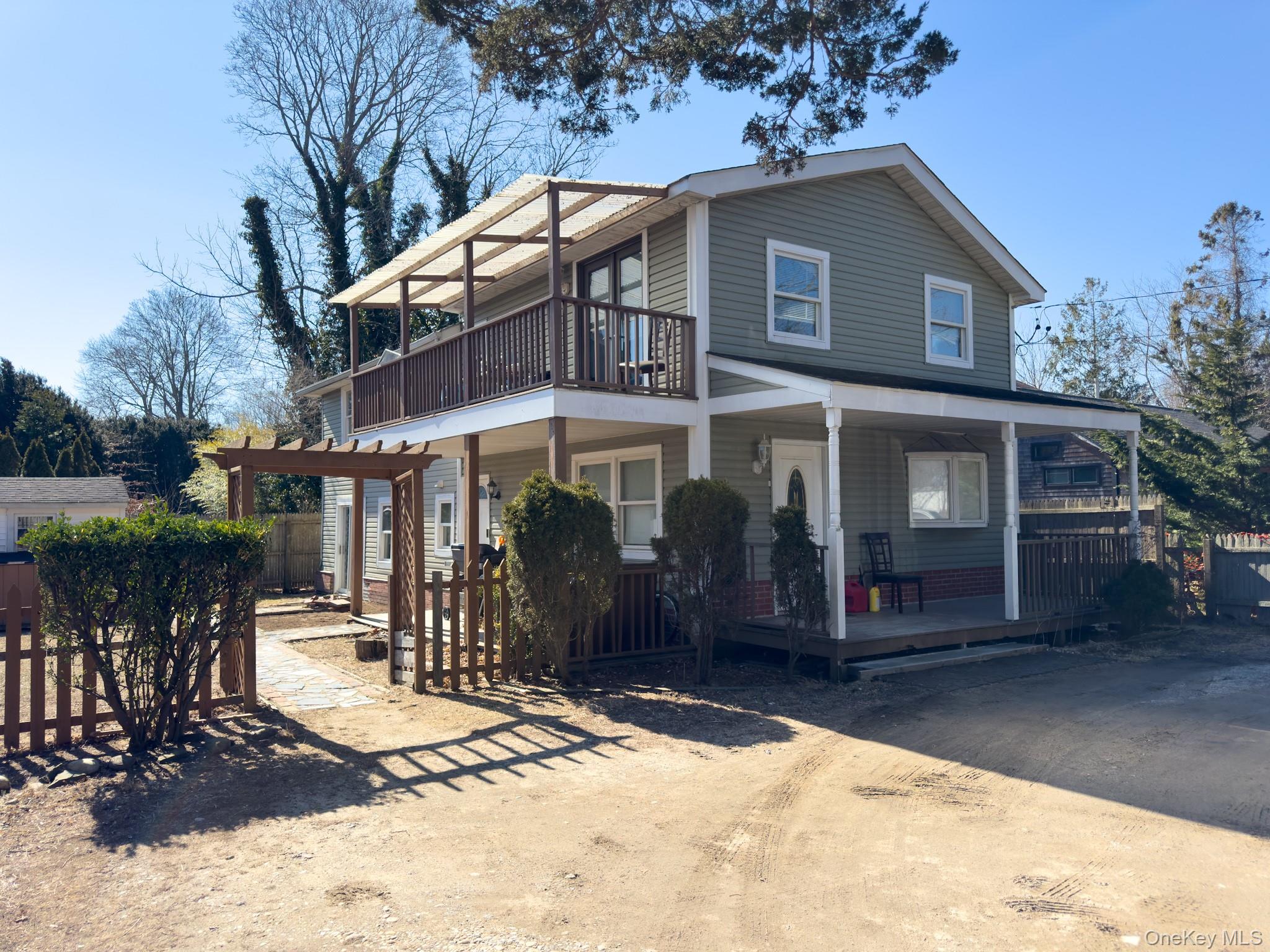 110 Flint Street, Greenport, NY 11944