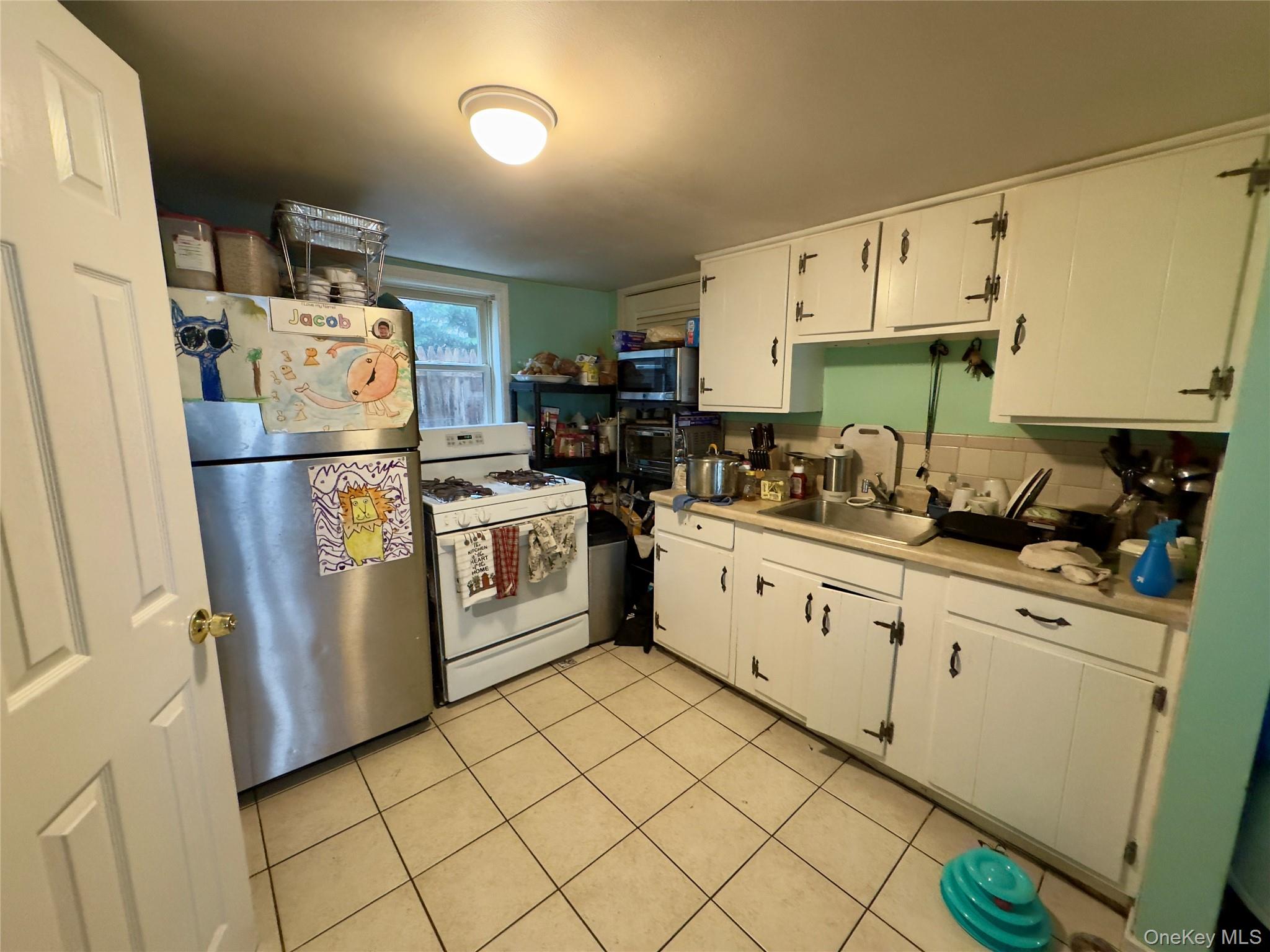 110 Flint Street, Greenport, NY 11944