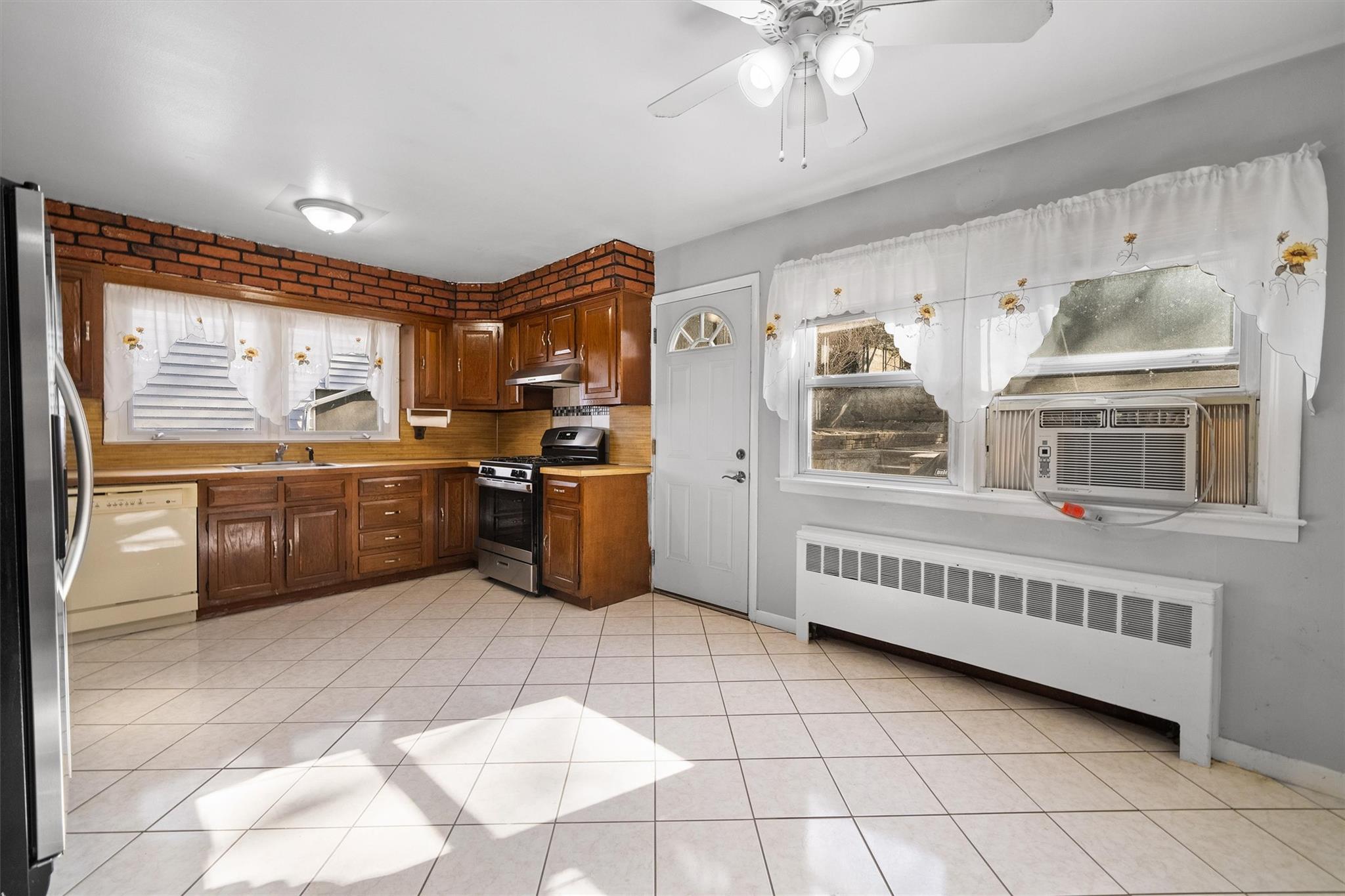 521 Locust Street, Mount Vernon, NY 10552
