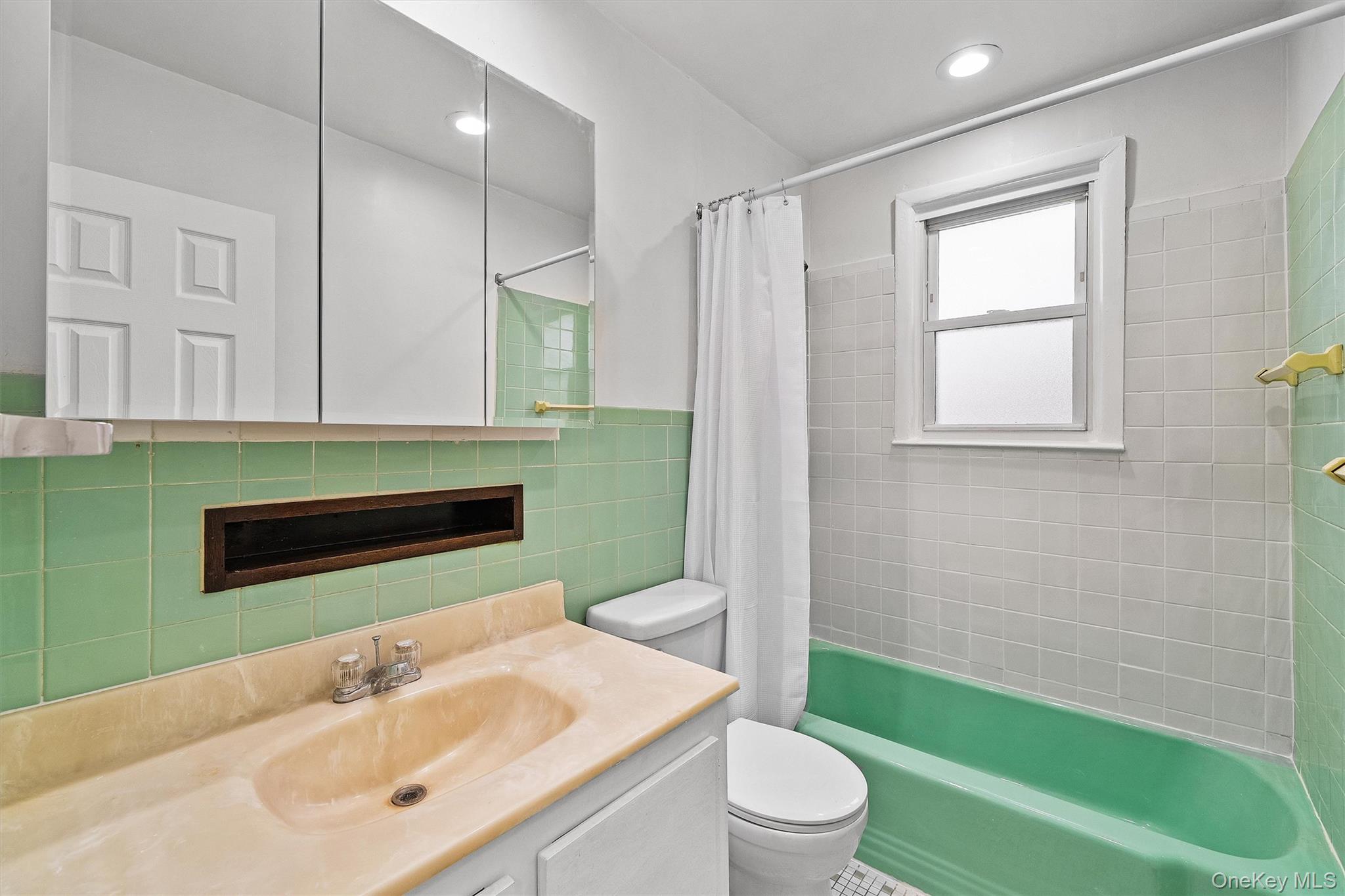 521 Locust Street, Mount Vernon, NY 10552