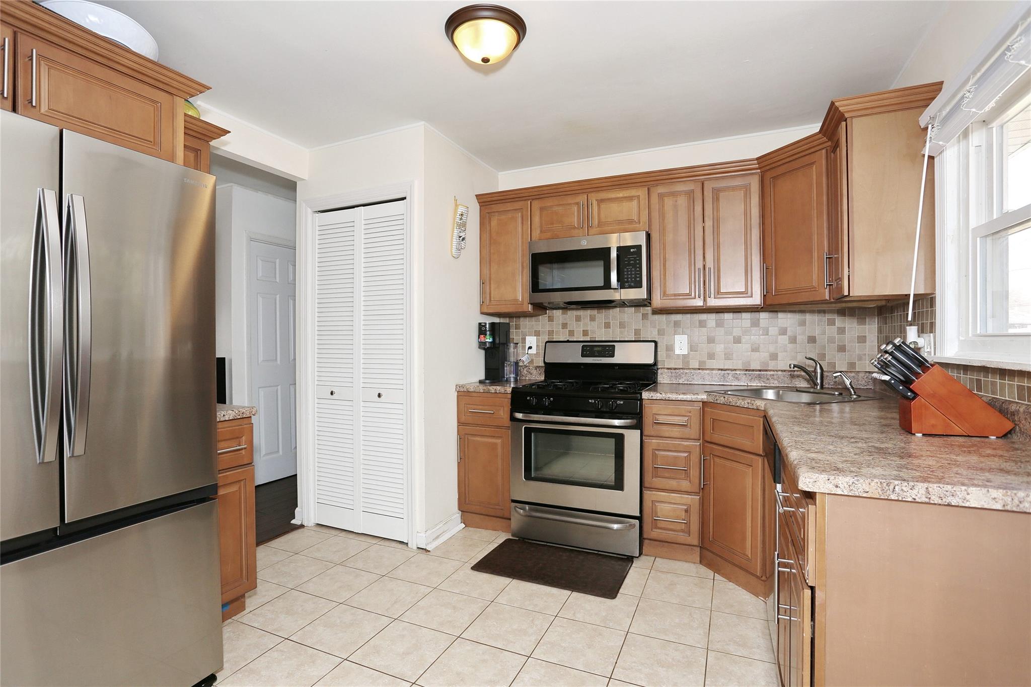 179 Greenbush Road, Tappan, NY 10983