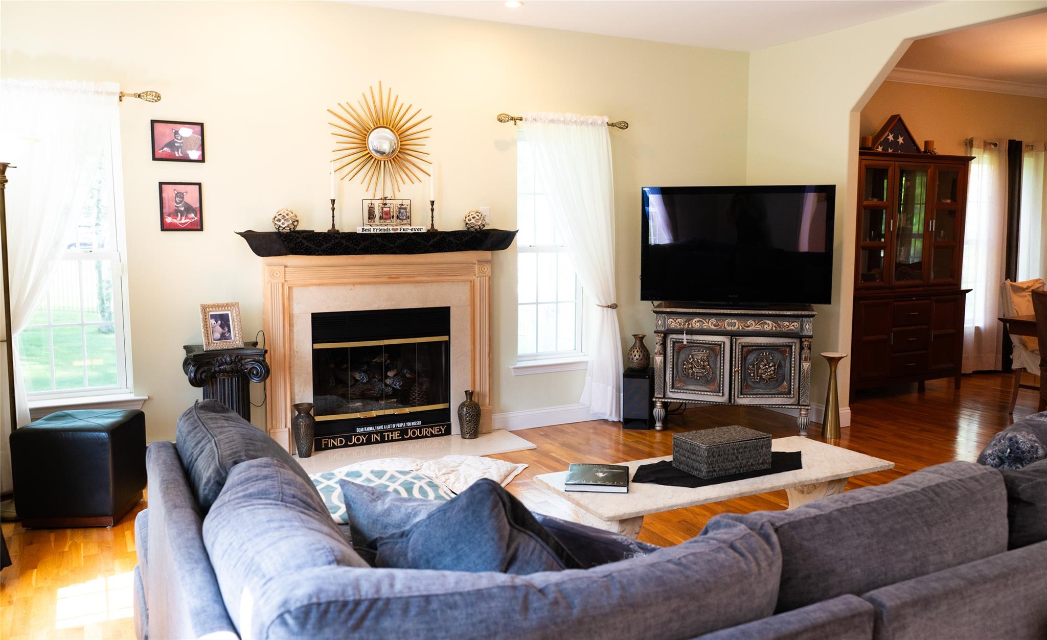 7 Victorian Court, Milton, NY 12547