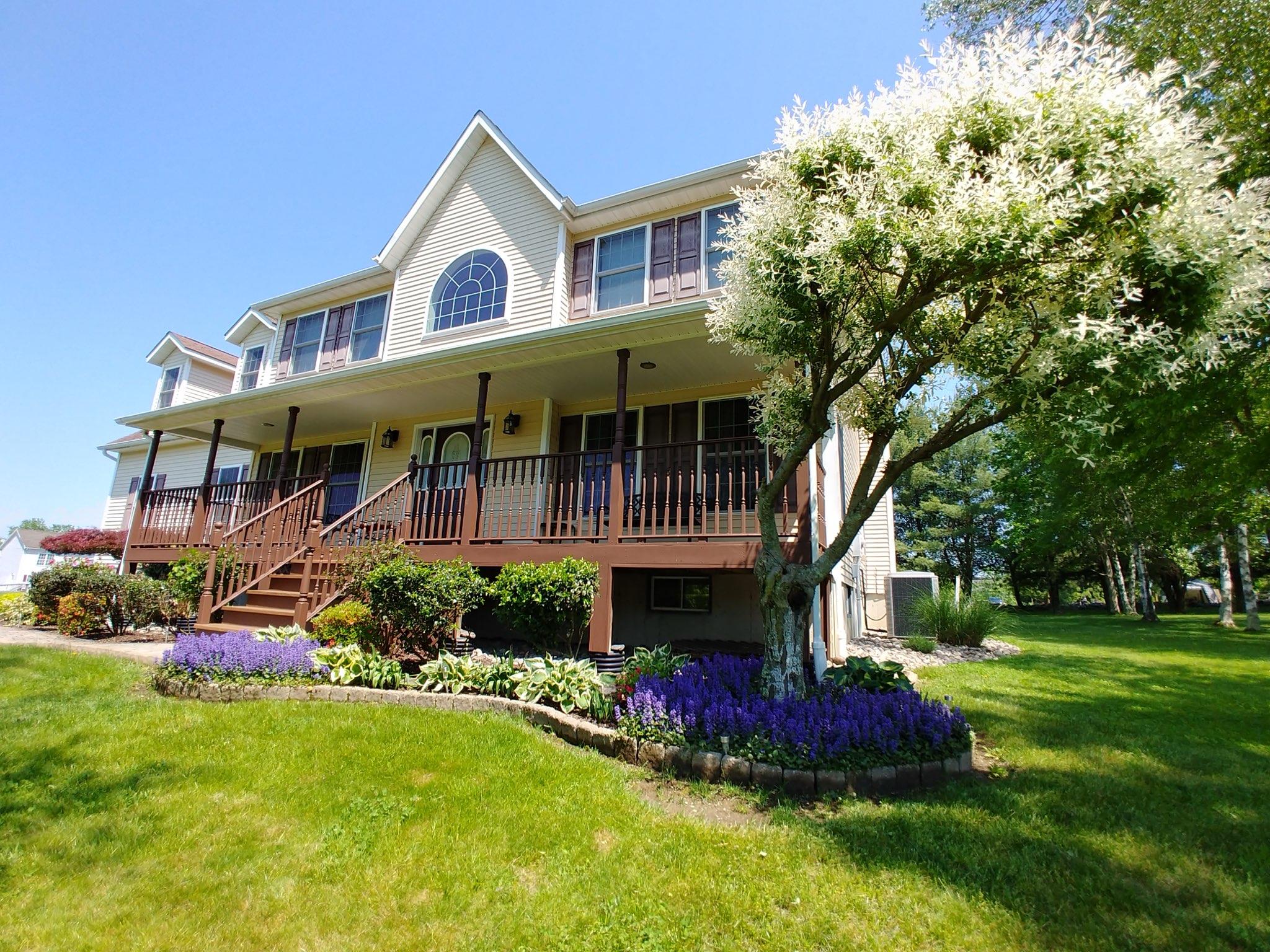 7 Victorian Court, Milton, NY 12547