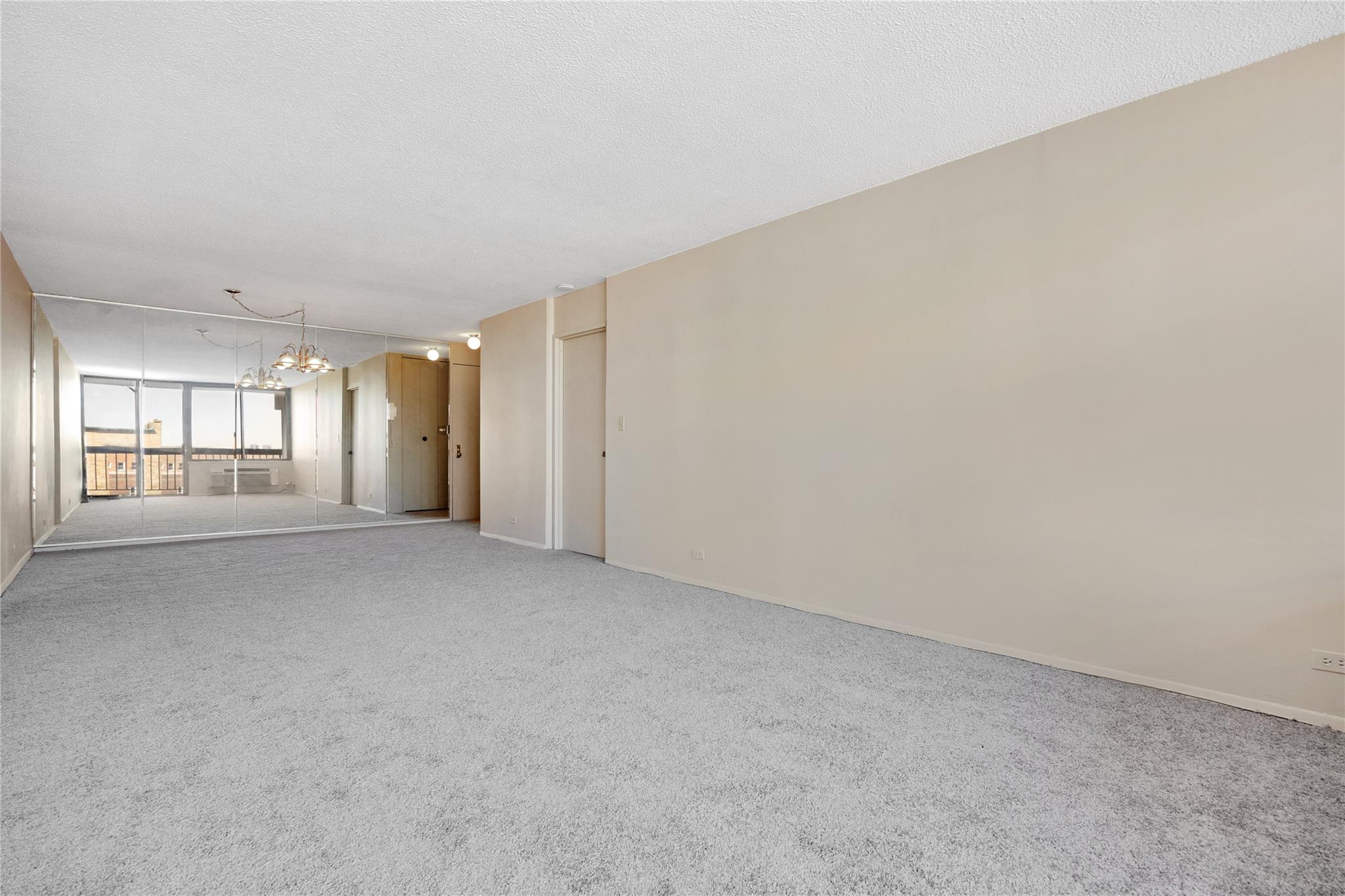 152-18 Union Turnpike # 5 G, Flushing, NY 11367