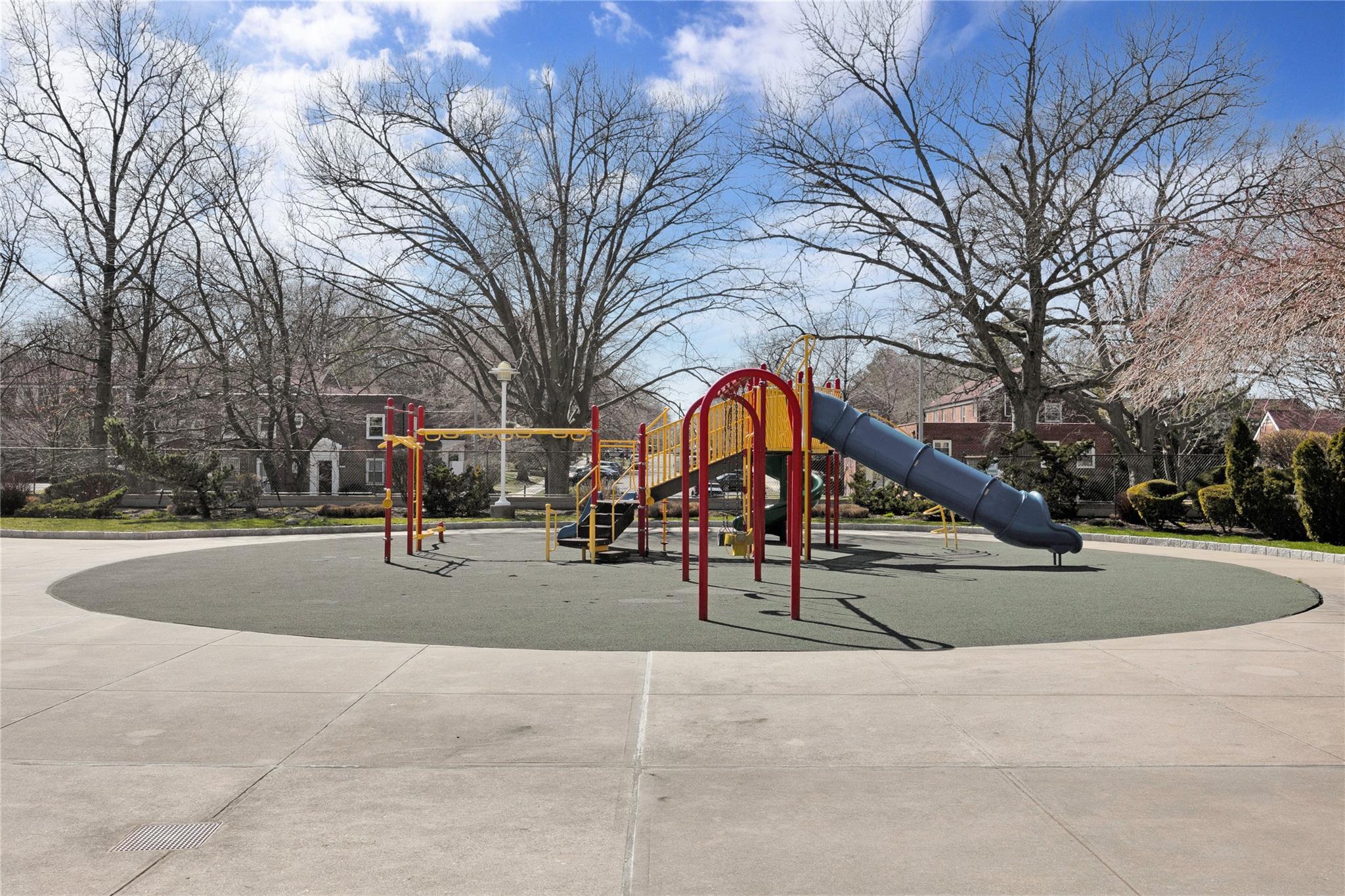 152-18 Union Turnpike # 5 G, Flushing, NY 11367