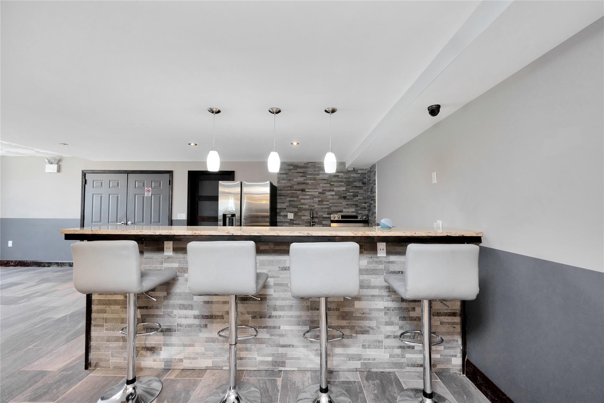 152-18 Union Turnpike # 5 G, Flushing, NY 11367