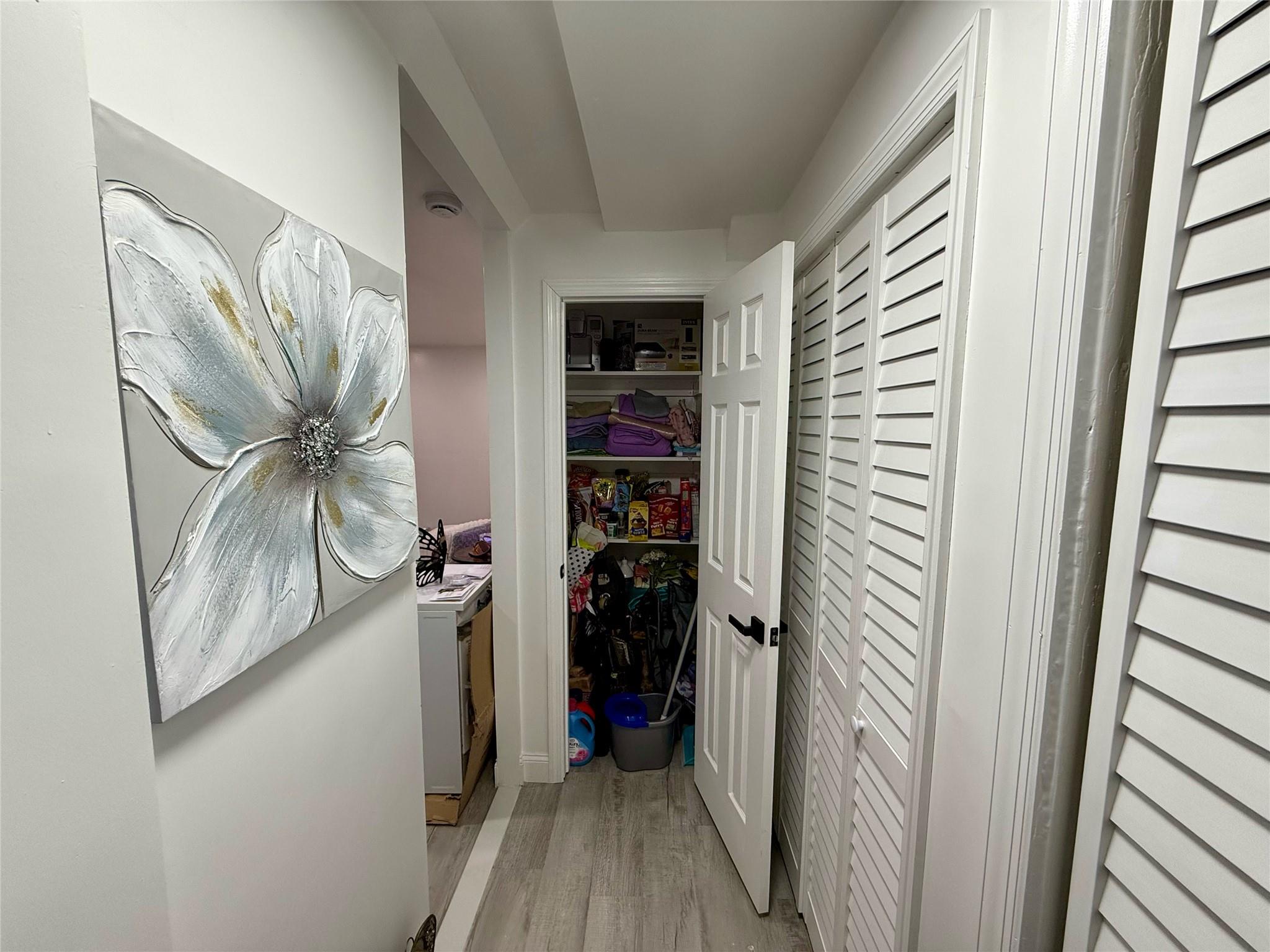 963 E 225th Street, Bronx, NY 10466