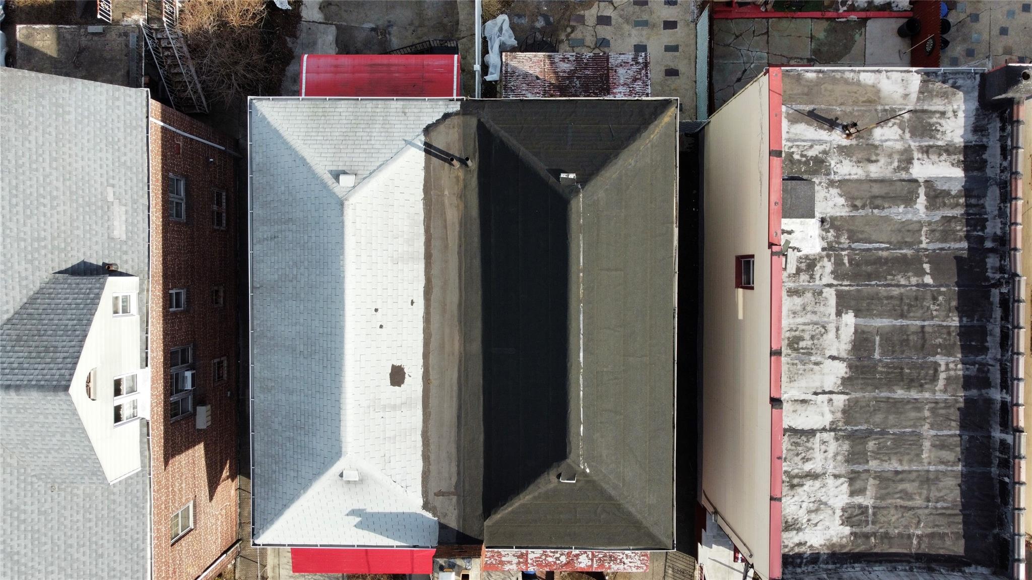 963 E 225th Street, Bronx, NY 10466