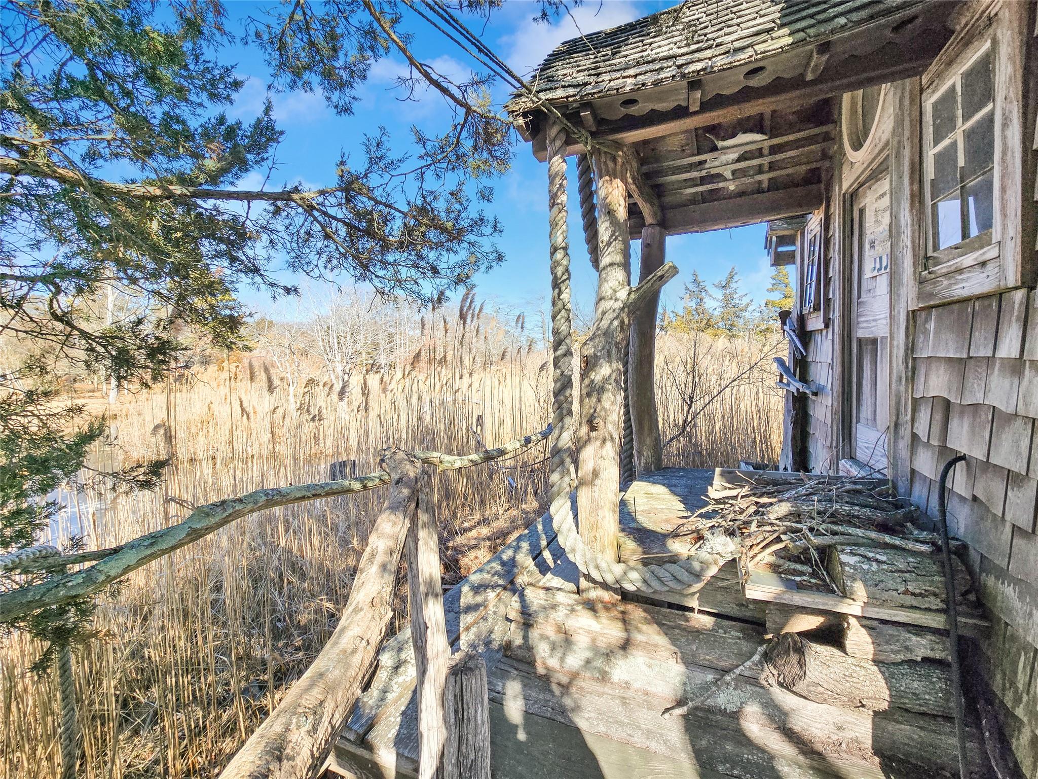 59 Burnett Lane, Brookhaven, NY 11719