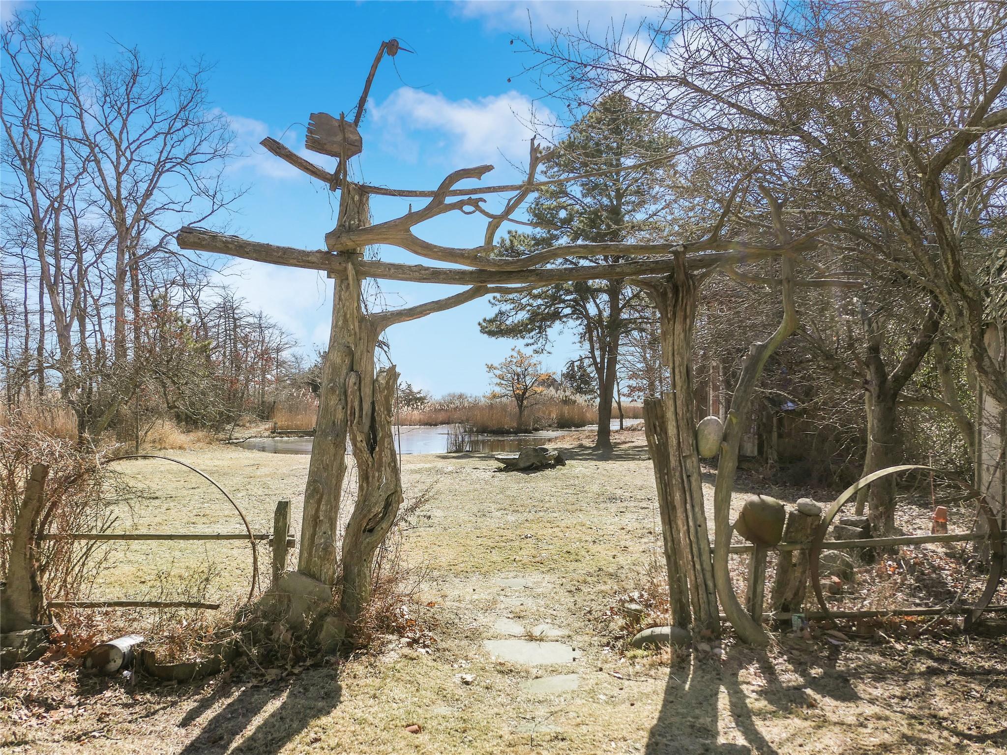 59 Burnett Lane, Brookhaven, NY 11719