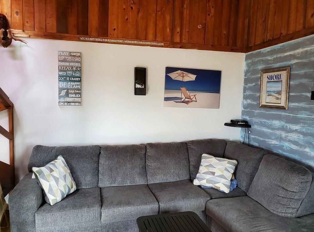 1 Spindrift Walk, Davis Park, NY 11772