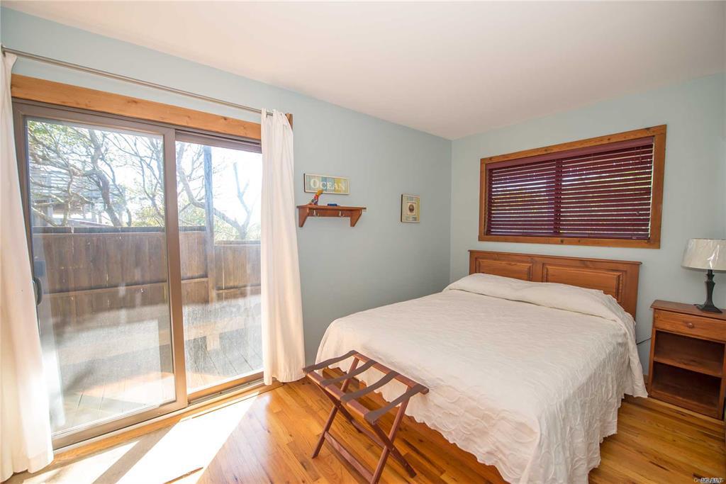 1 Spindrift Walk, Davis Park, NY 11772