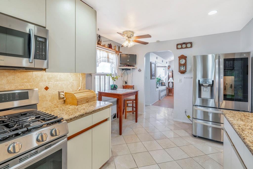 168 Arnold Avenue, West Babylon, NY 11704