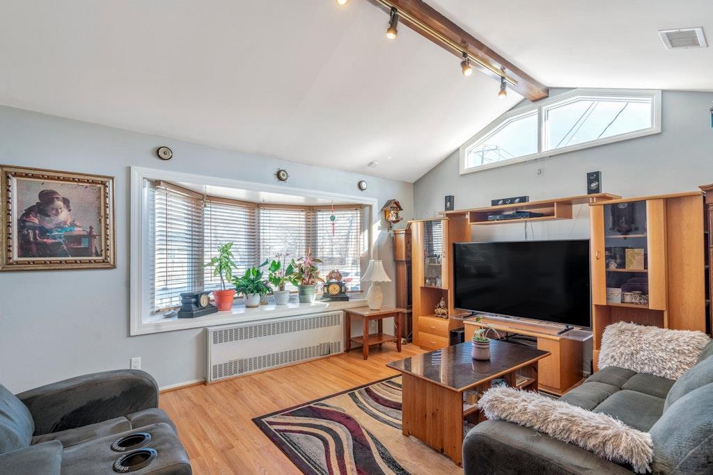 168 Arnold Avenue, West Babylon, NY 11704