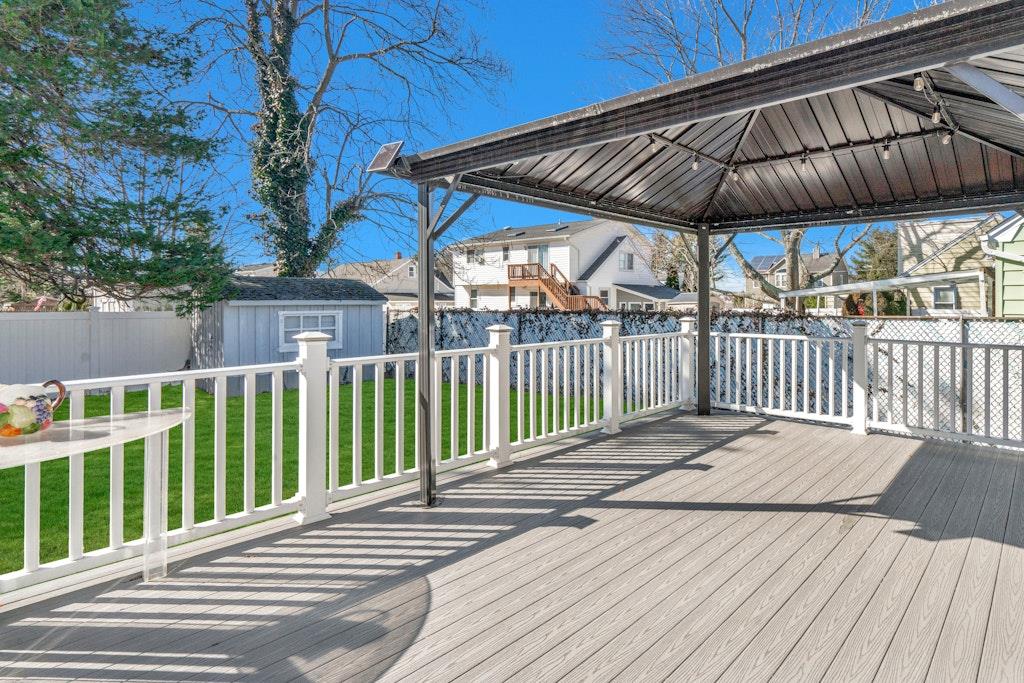 168 Arnold Avenue, West Babylon, NY 11704