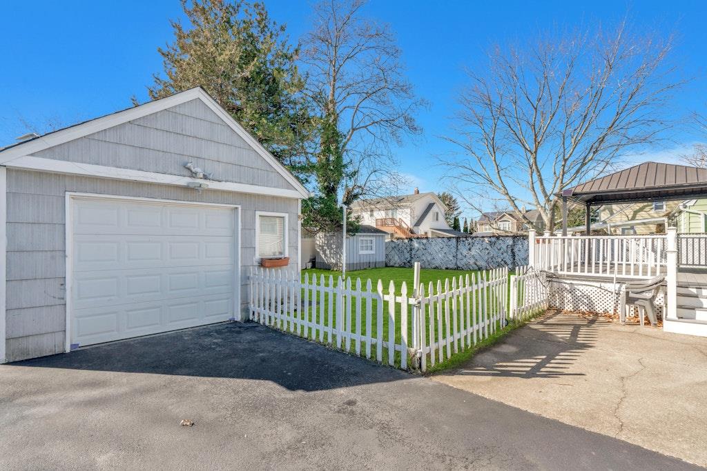 168 Arnold Avenue, West Babylon, NY 11704