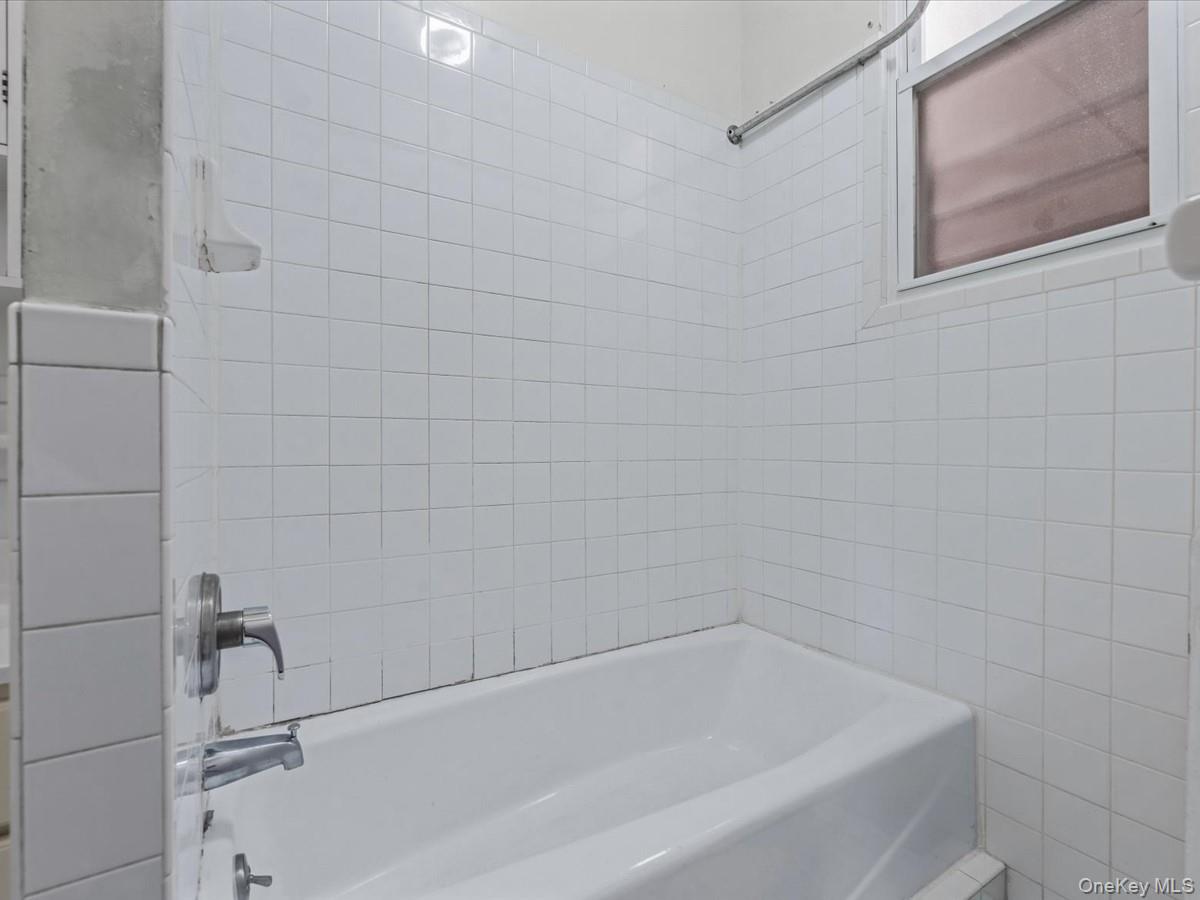 68 Norwood Avenue, Brooklyn, NY 11208