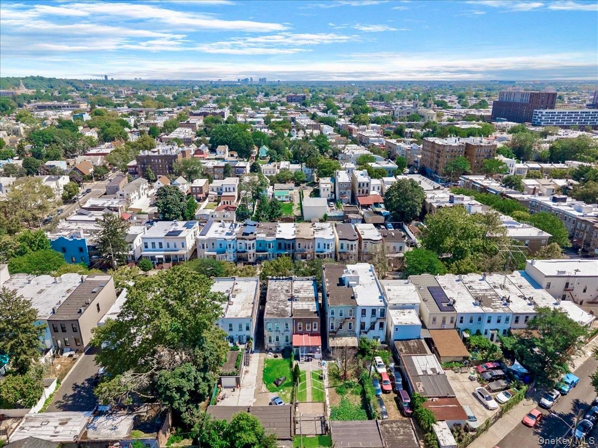 68 Norwood Avenue, Brooklyn, NY 11208