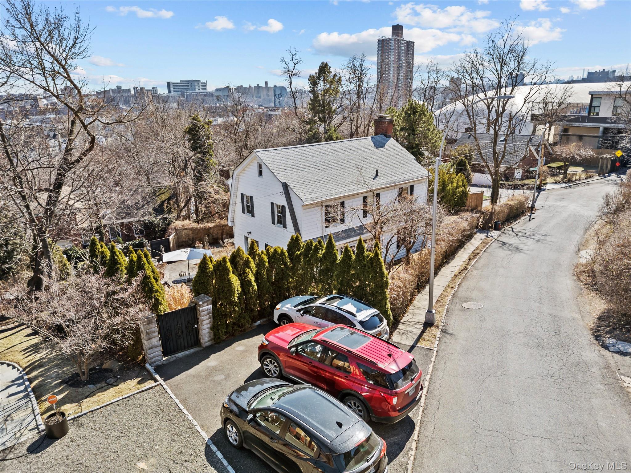 2711 Edgehill Avenue, Bronx, NY 10463