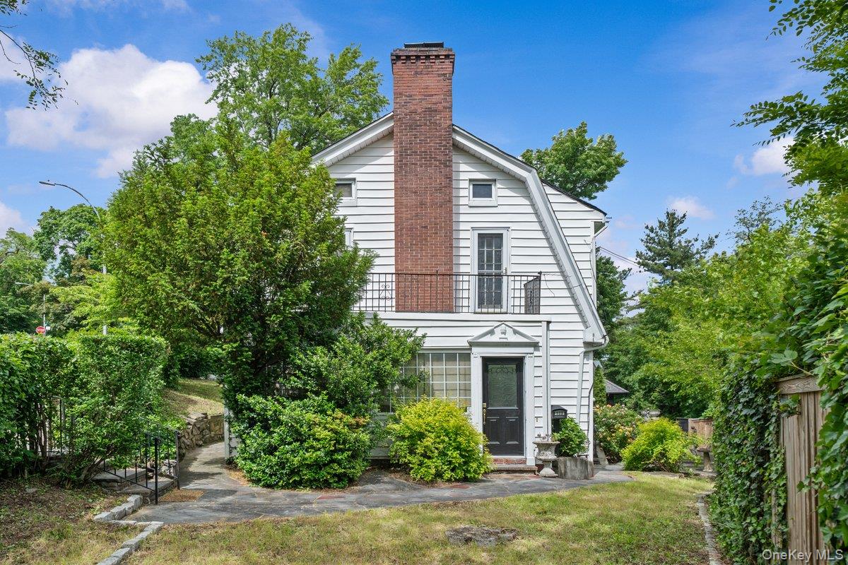 2711 Edgehill Avenue, Bronx, NY 10463