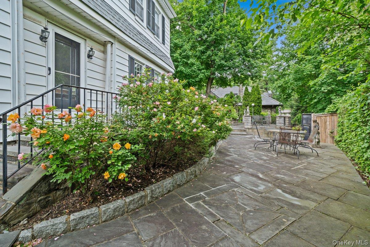 2711 Edgehill Avenue, Bronx, NY 10463