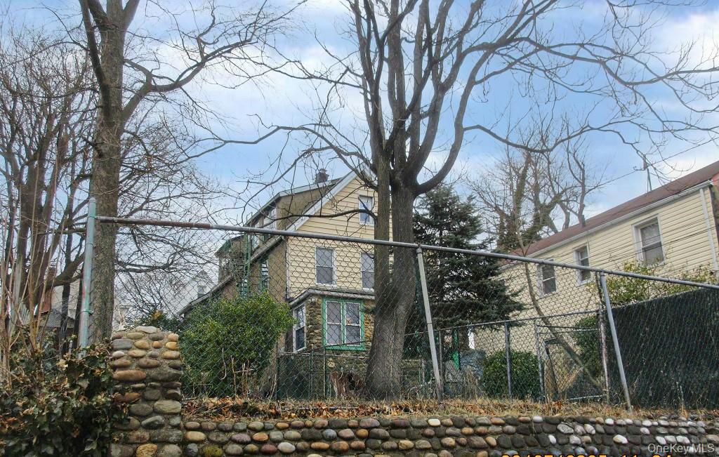 3963 Duryea Avenue, Bronx, NY 10466