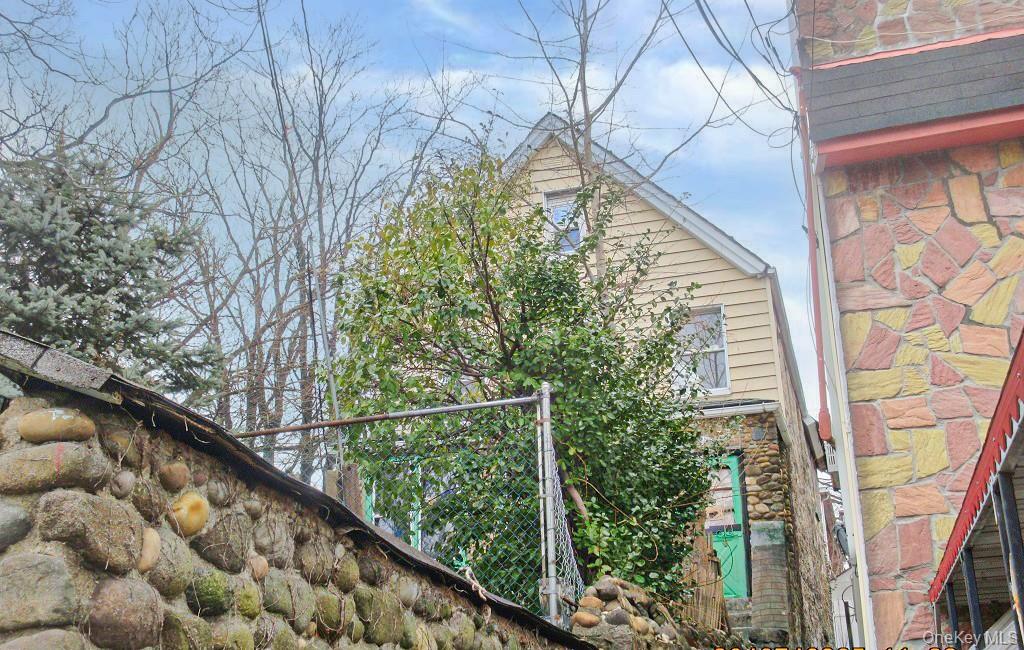 3963 Duryea Avenue, Bronx, NY 10466