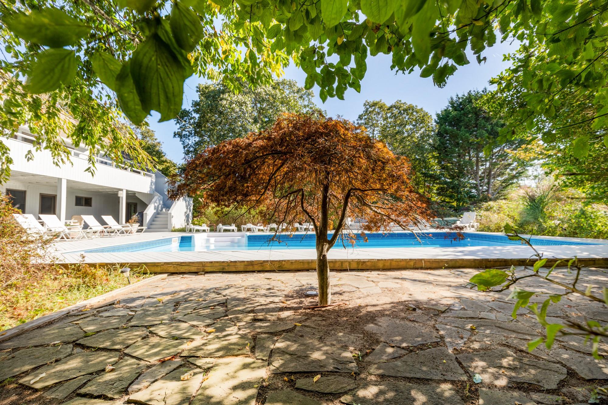 29 Kenwood Road, Southampton, NY 11968