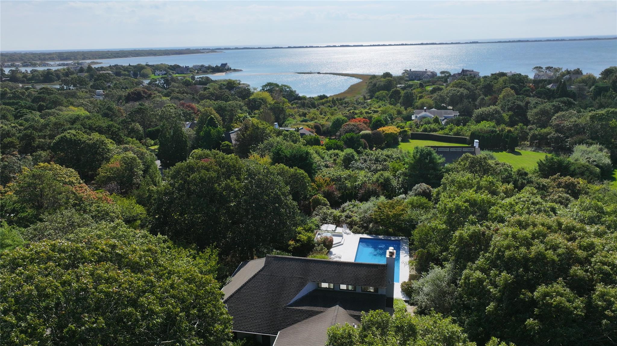 29 Kenwood Road, Southampton, NY 11968