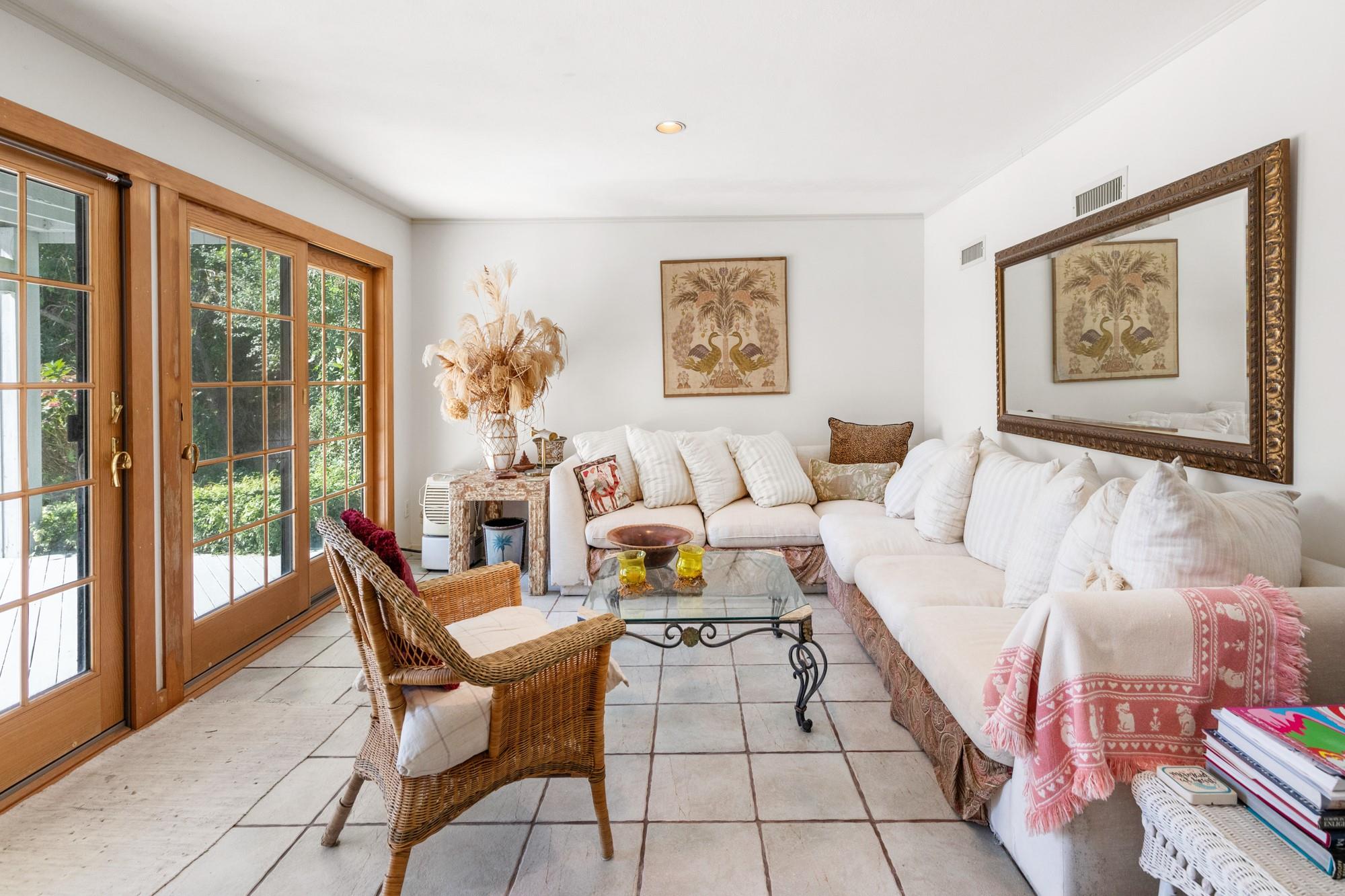 29 Kenwood Road, Southampton, NY 11968