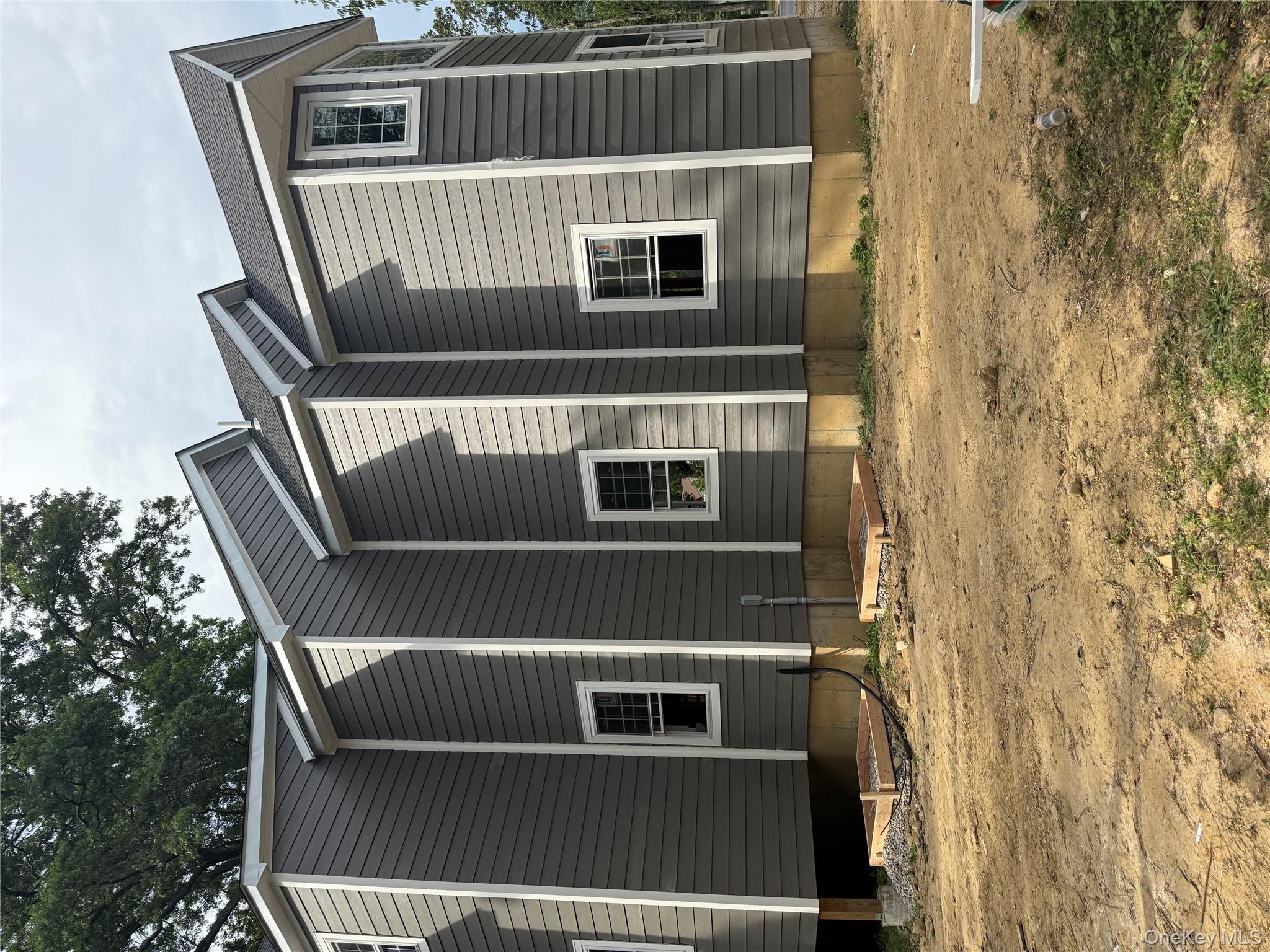 10 Beaver Landing, Harrison, NY 10528