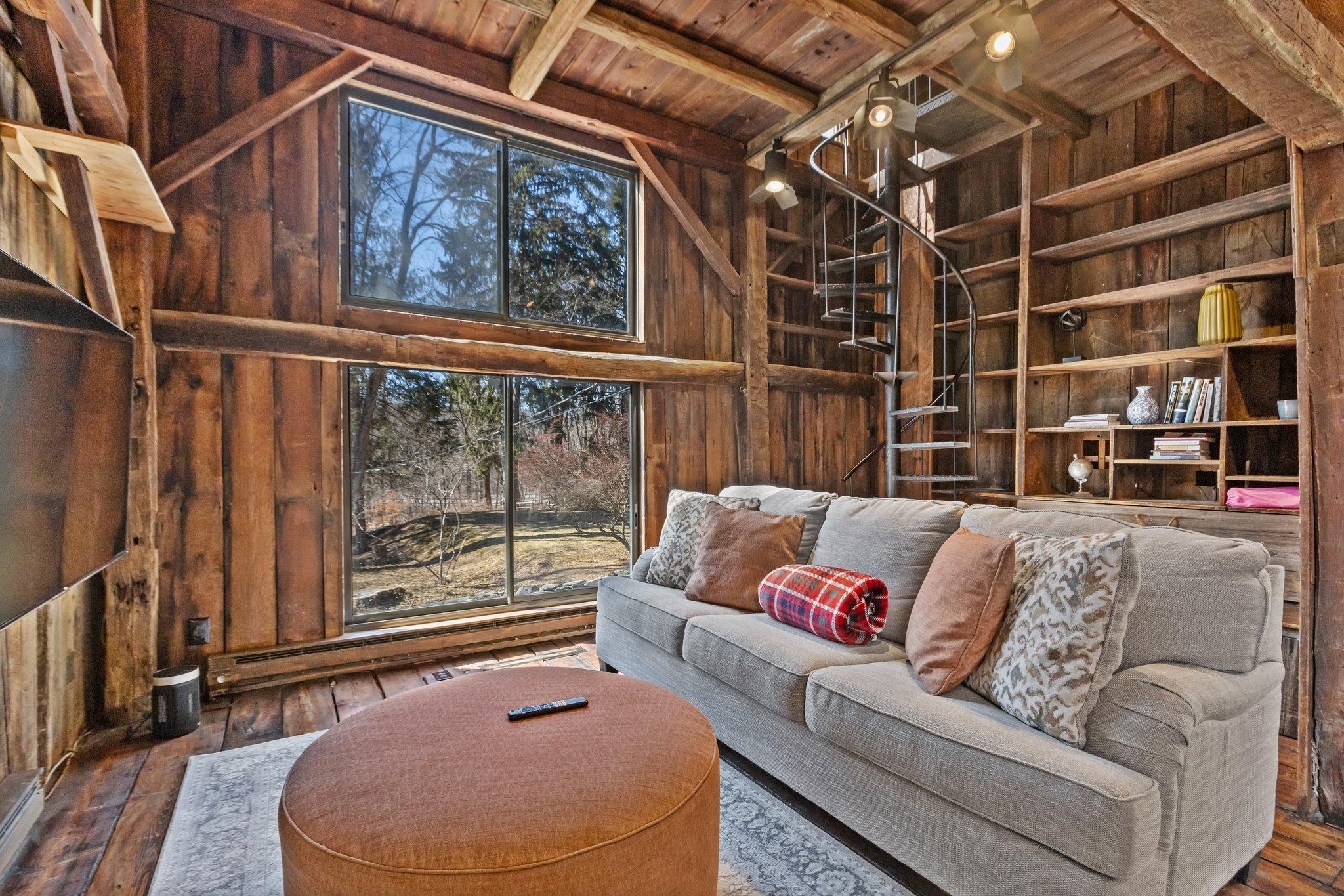 200 Chestnut Ridge Road, Bedford Corners, NY 10549