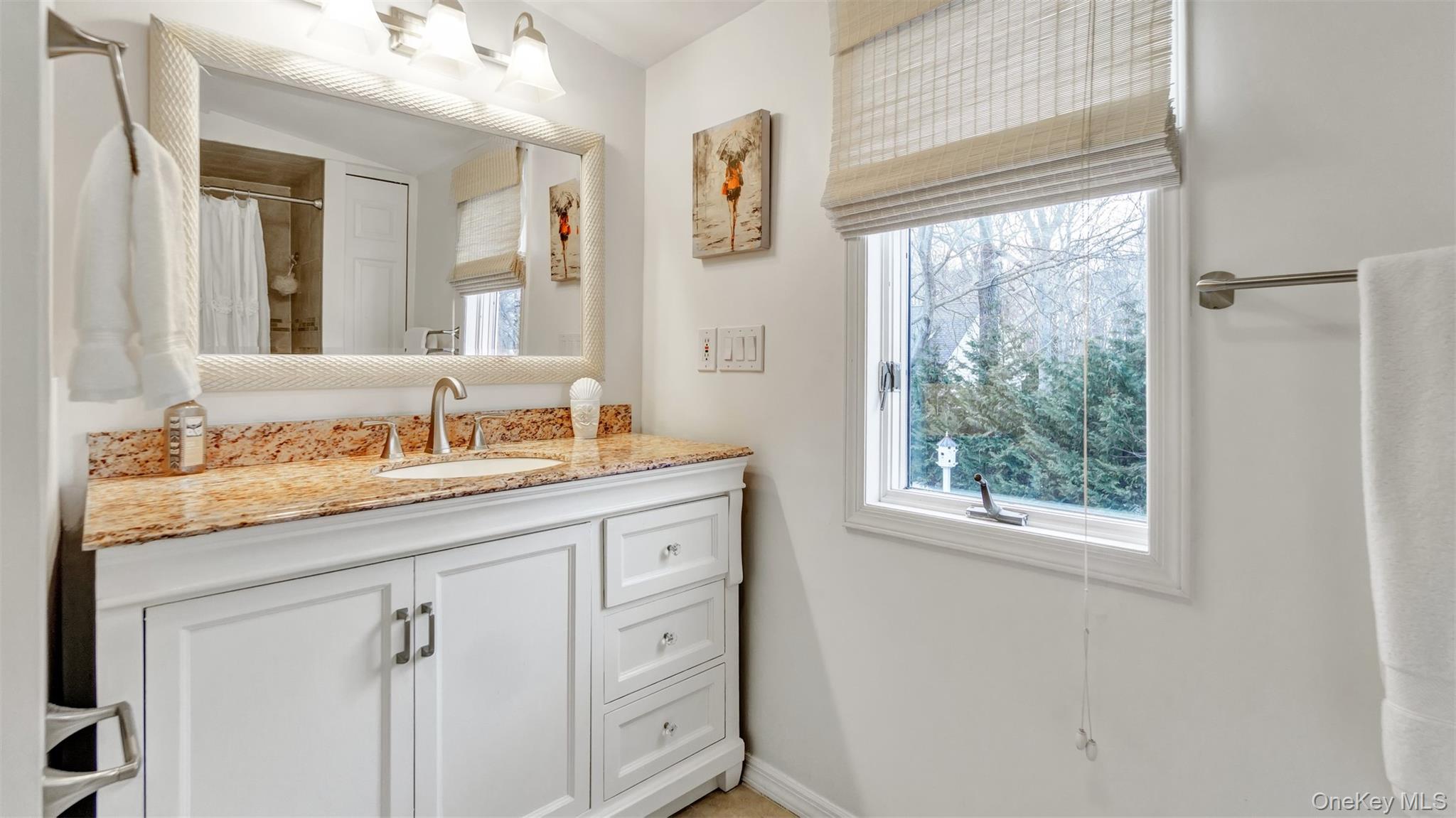 5225 Peconic Bay Boulevard, Laurel, NY 11948