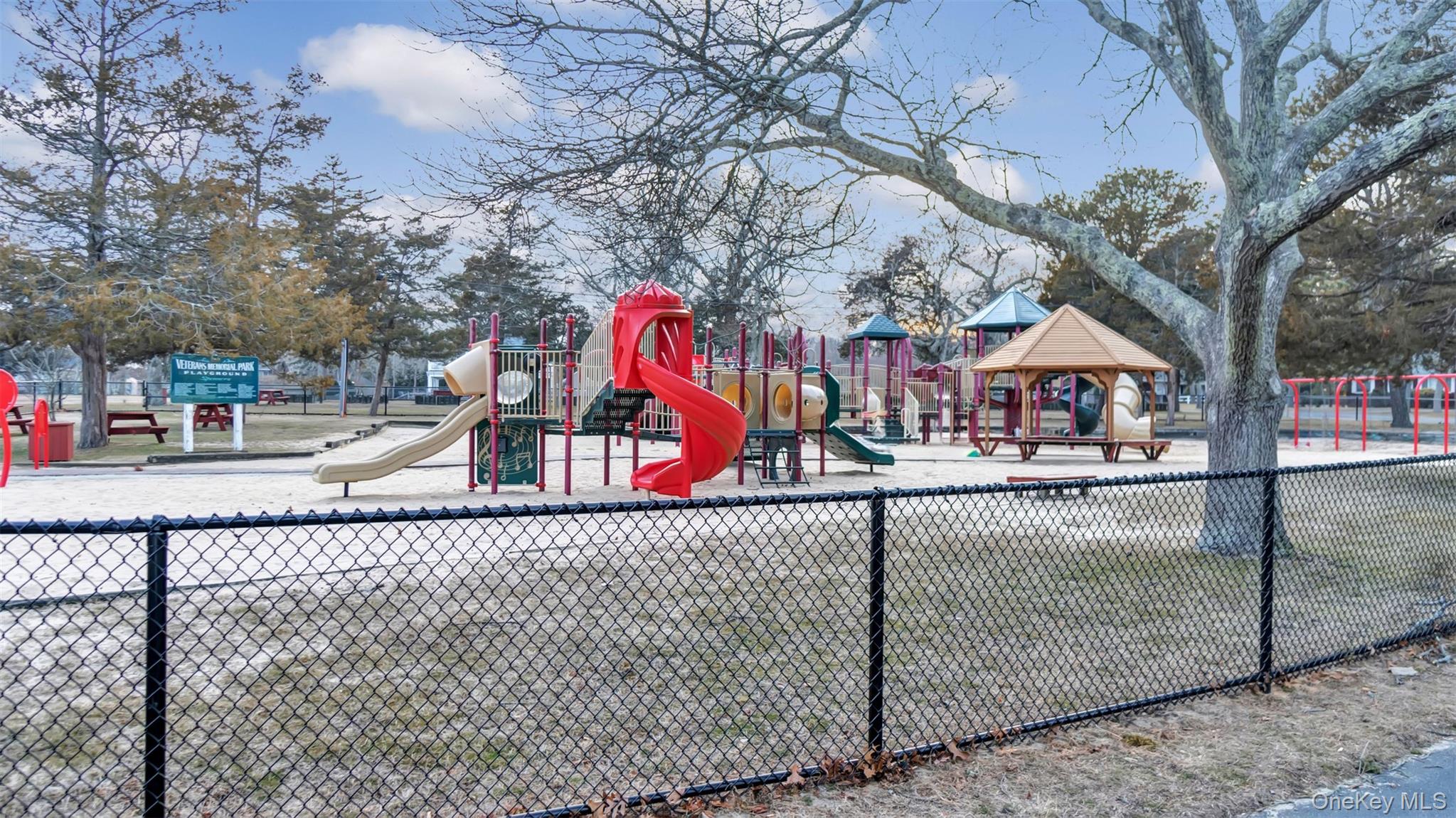 5225 Peconic Bay Boulevard, Laurel, NY 11948