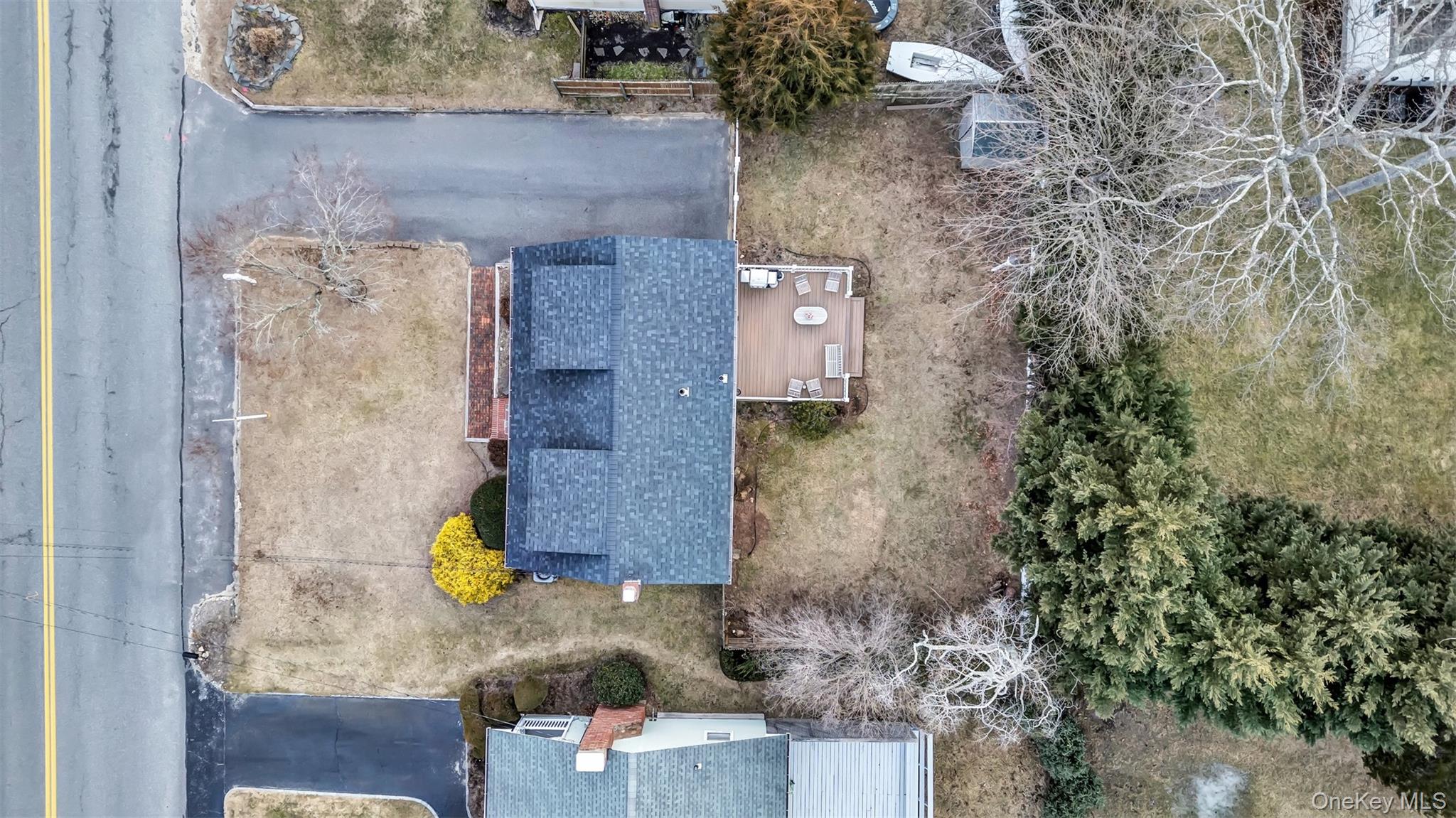 5225 Peconic Bay Boulevard, Laurel, NY 11948