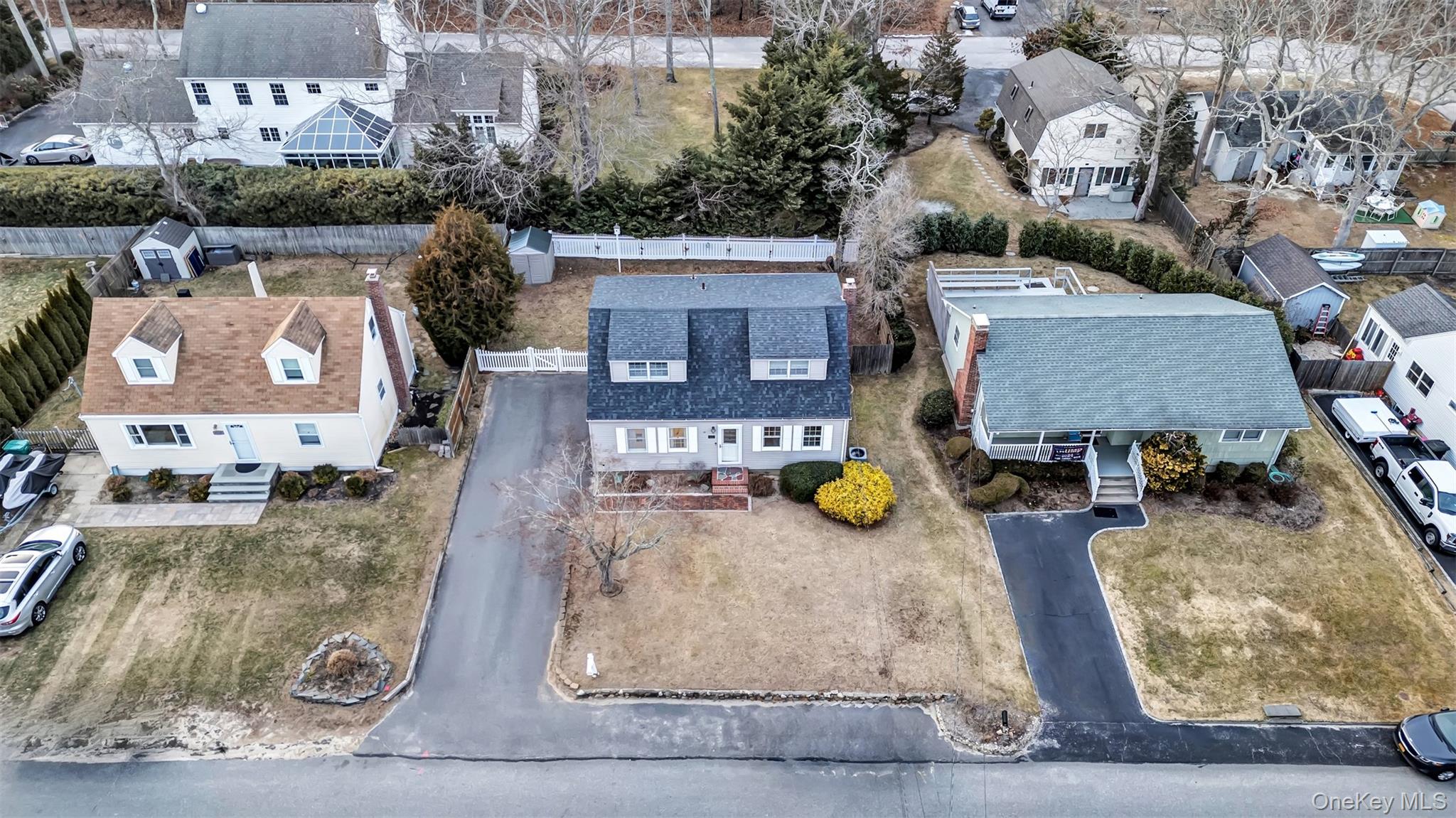 5225 Peconic Bay Boulevard, Laurel, NY 11948